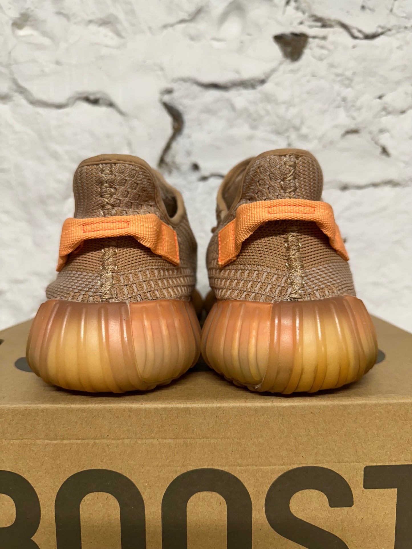 Yeezy 350 V2 Clay Sz 11