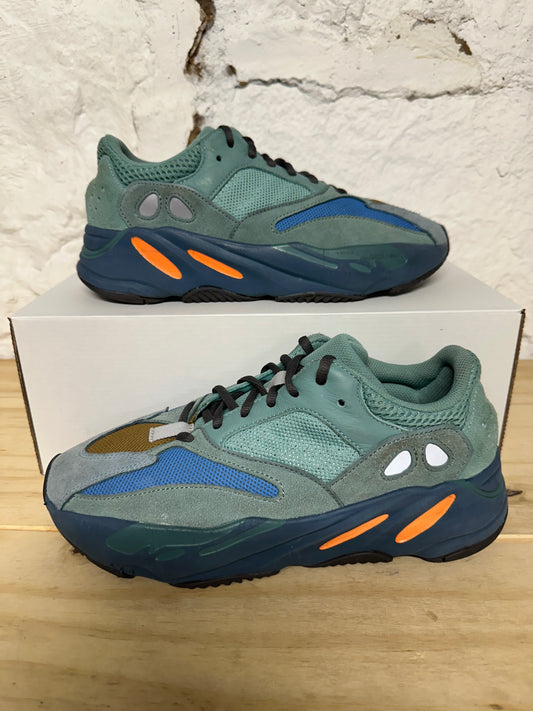 Yeezy 700 Faded Azure Sz 9