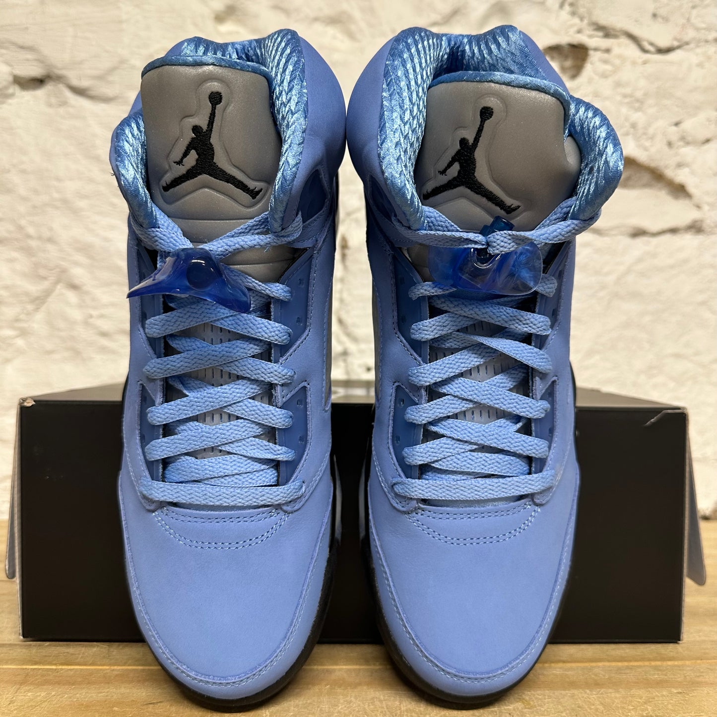 Air Jordan 5 University Blue Sz 10.5 DS