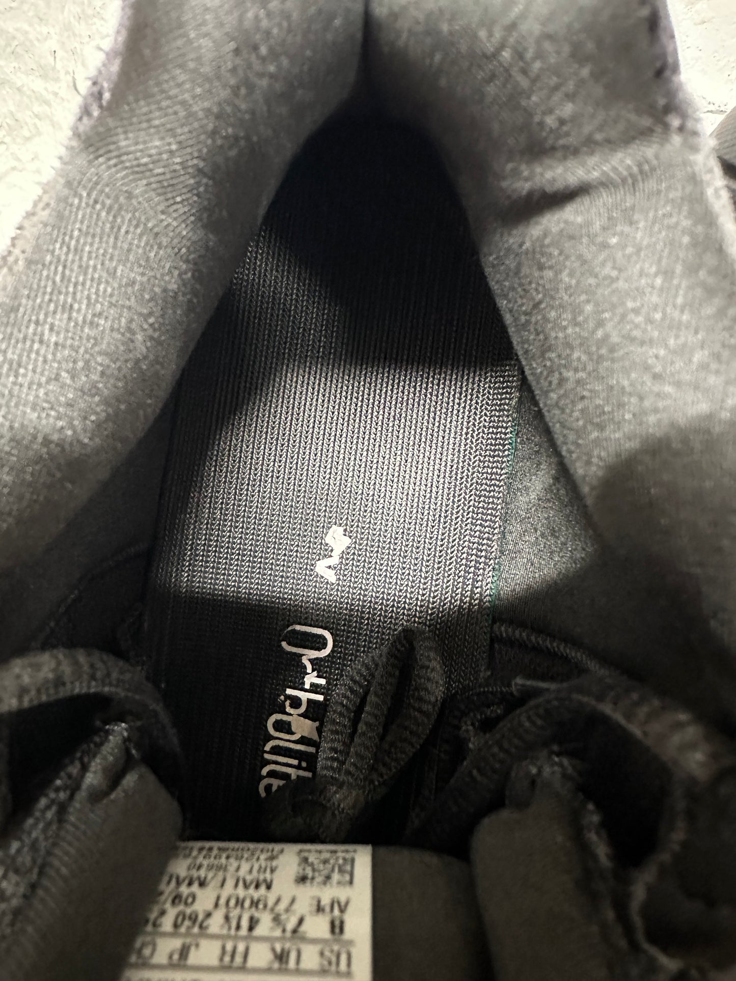 Yeezy 500 Utility Black Sz 8