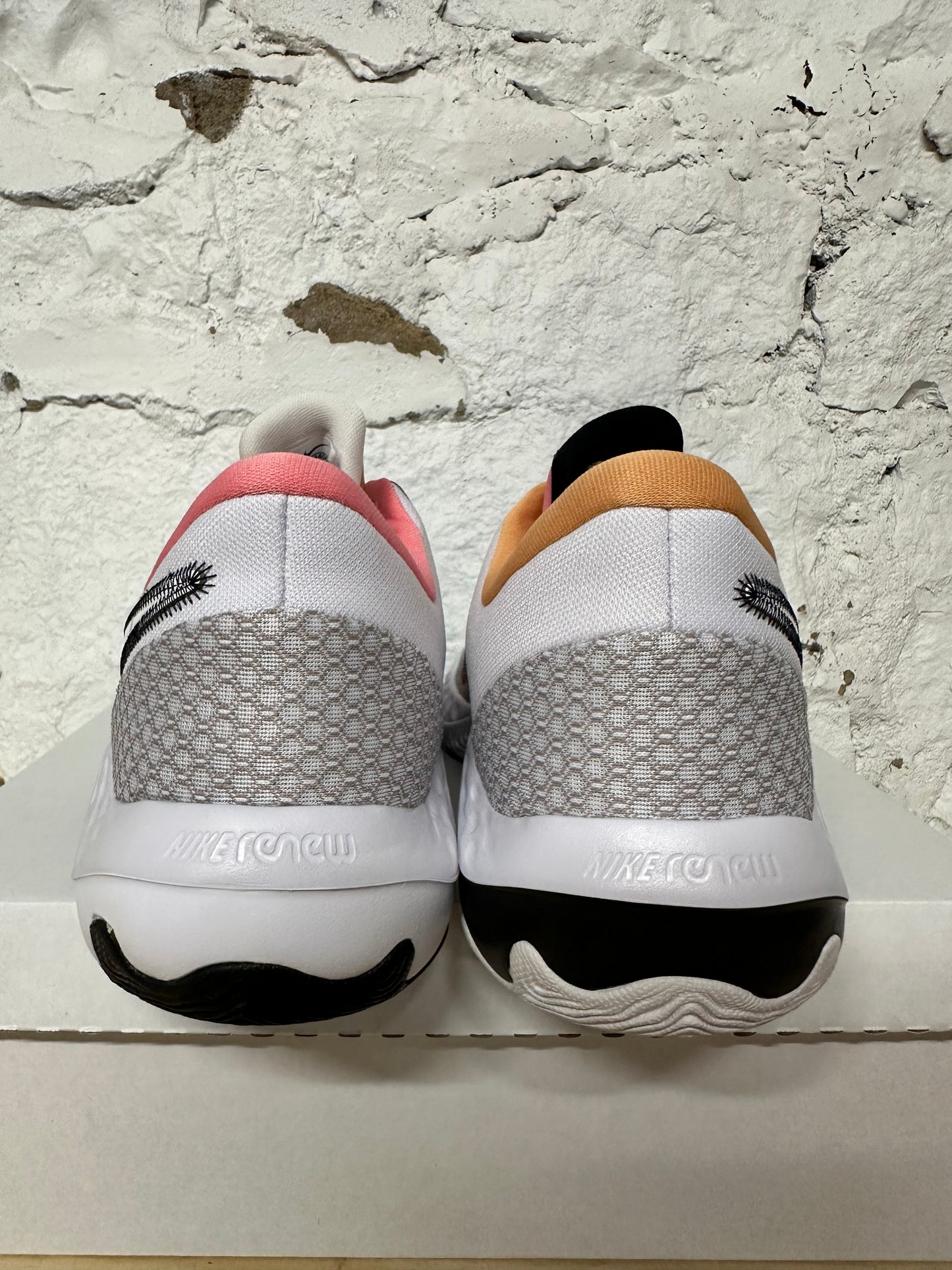 Nike Renew Elevate 2 Space Jam Sz 12