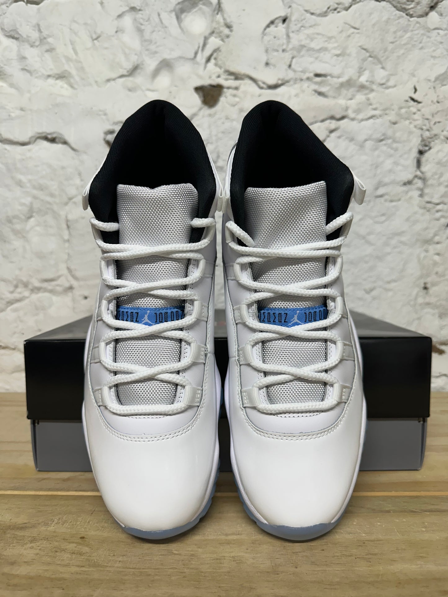 Air Jordan 11 High Legend Blue Sz 10 DS