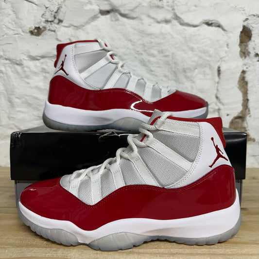 Air Jordan 11 High Cherry Sz 9.5