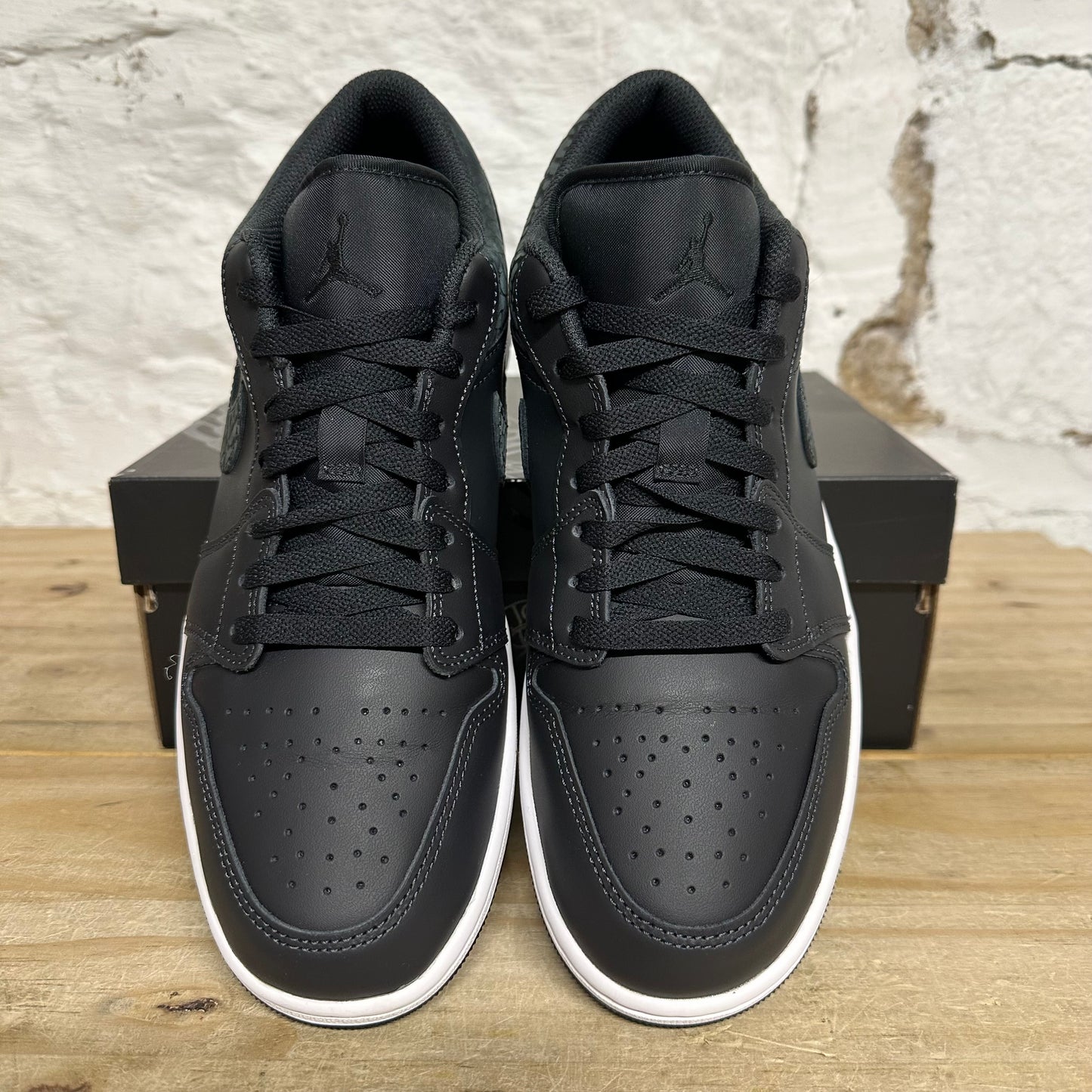 Air Jordan 1 Low Black Elephant Sz 10