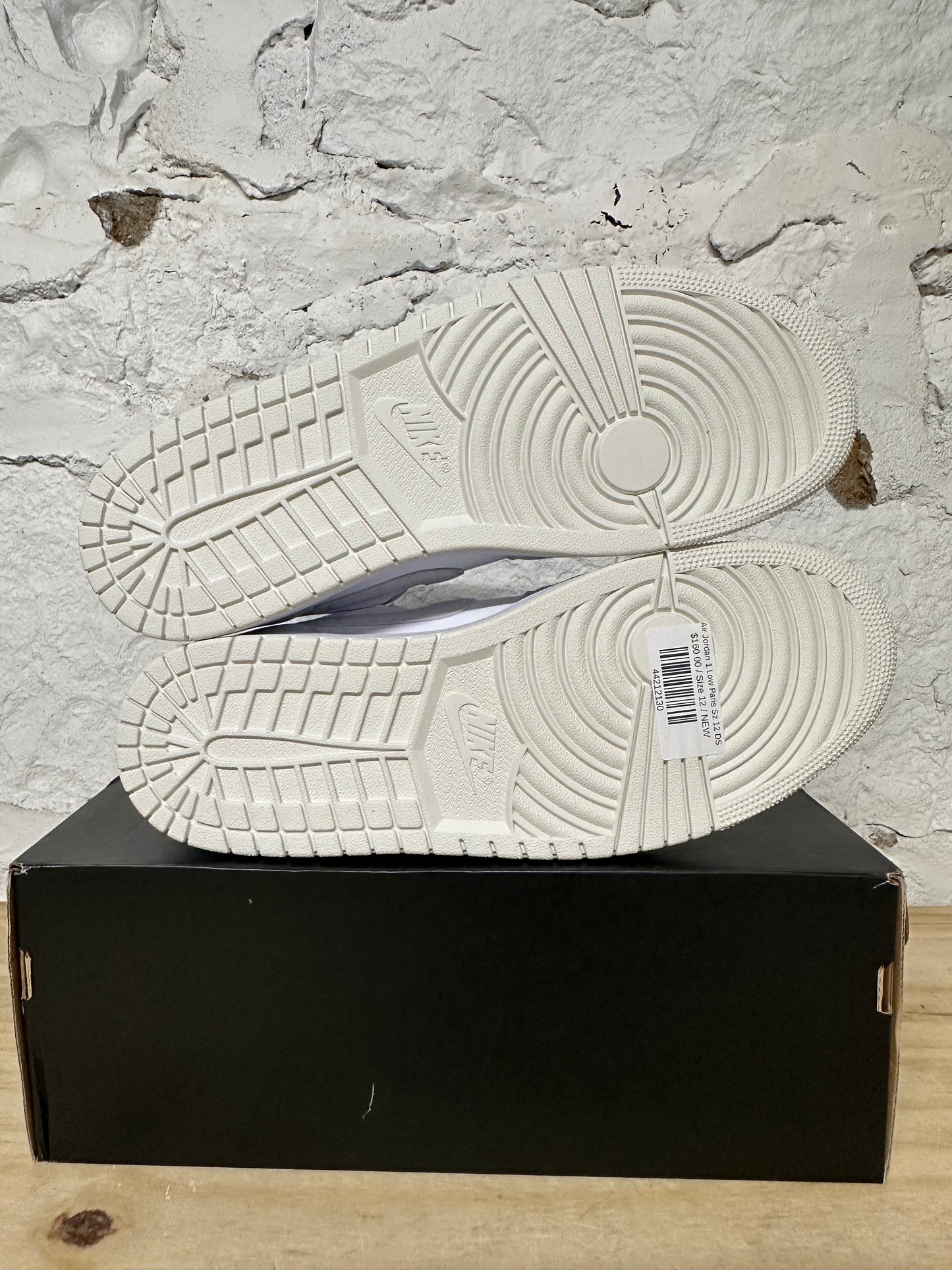 Air Jordan 1 Low Paris Sz 12 DS