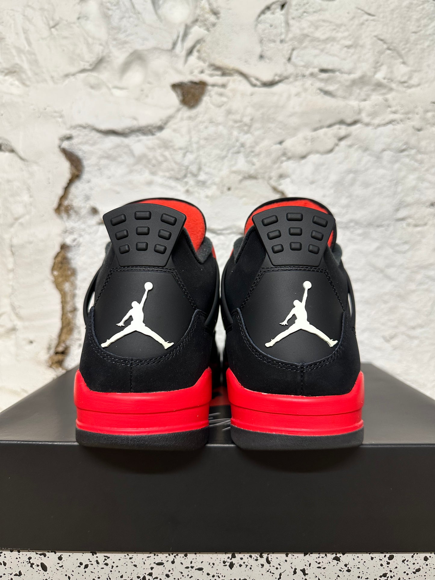 Air Jordan 4 Red Thunder Sz 9 DS