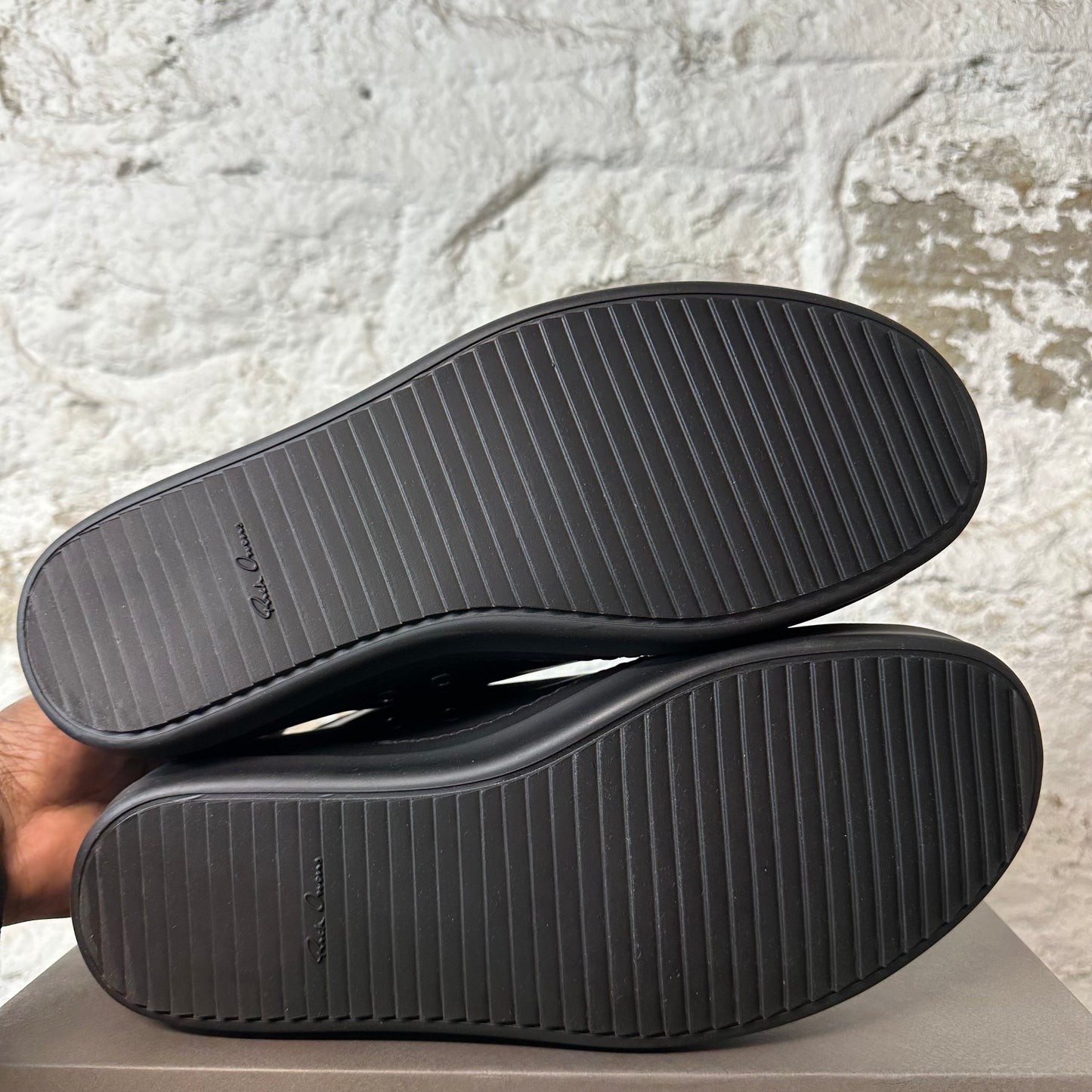 Rick Owens Triple Black Hollywood Low Sneaker DS