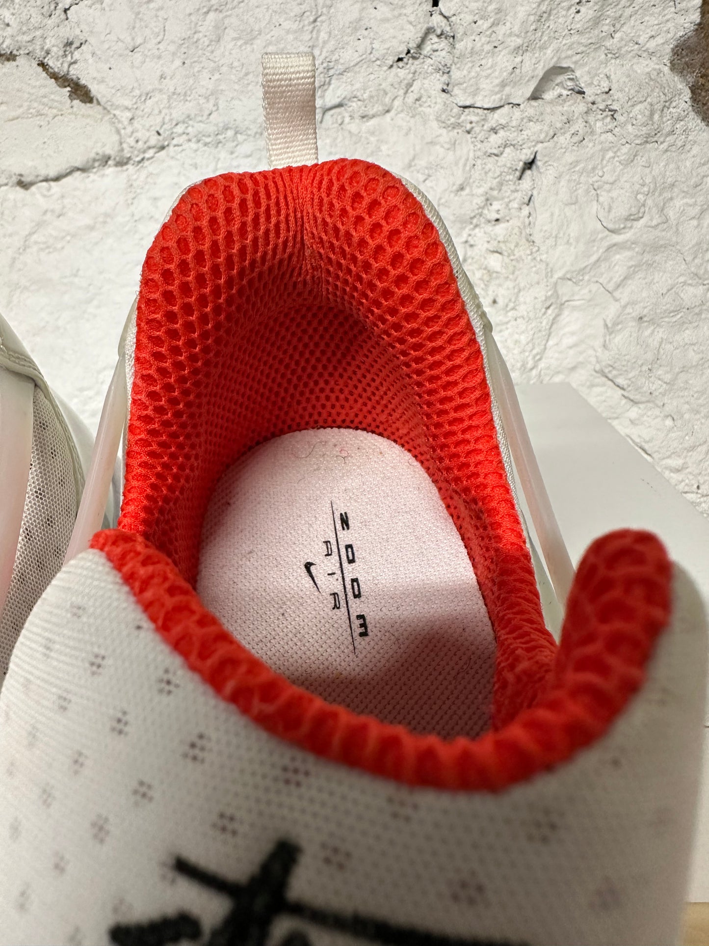 Nike Spiridon White Sz 14