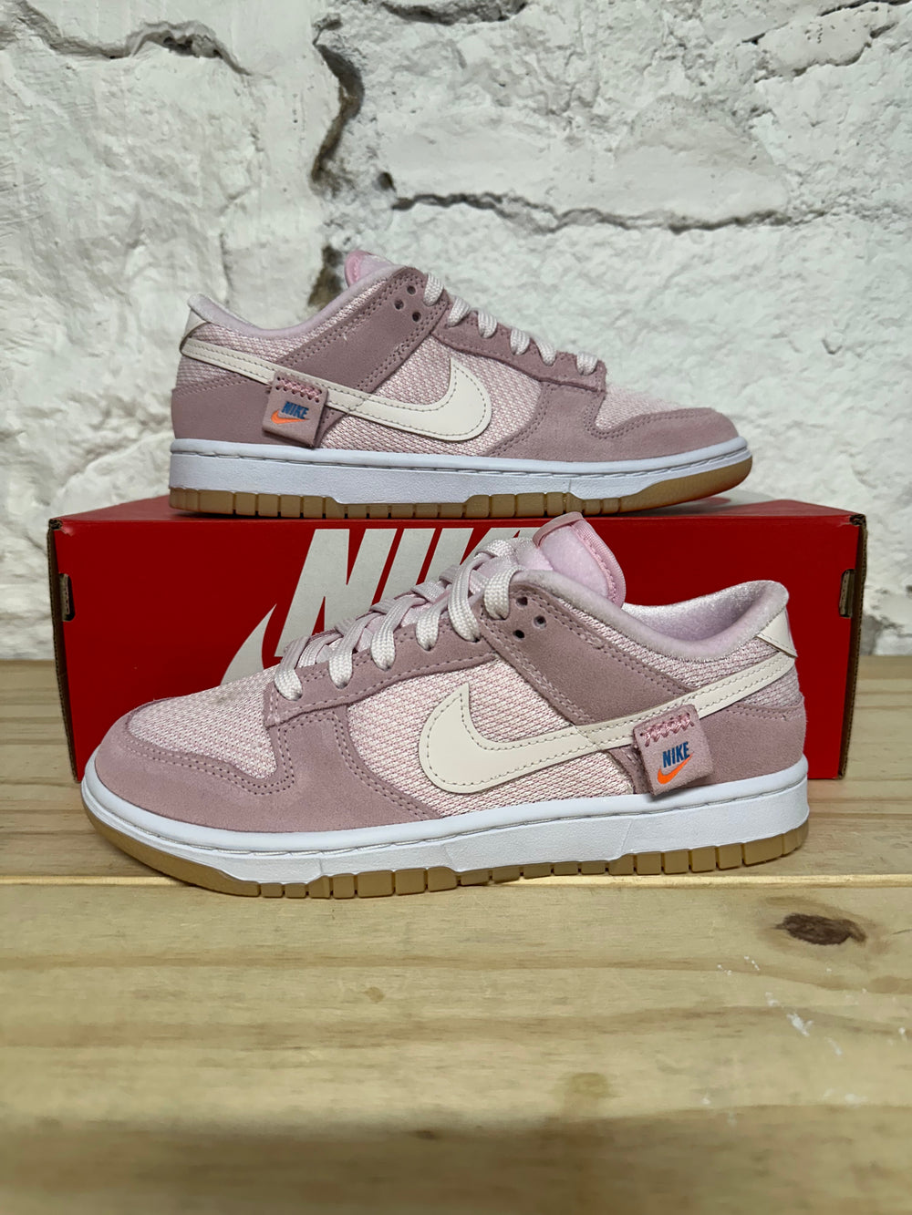 Nike Dunk Low Teddy Bear Soft Pink Sz 6 (7.5W) DS