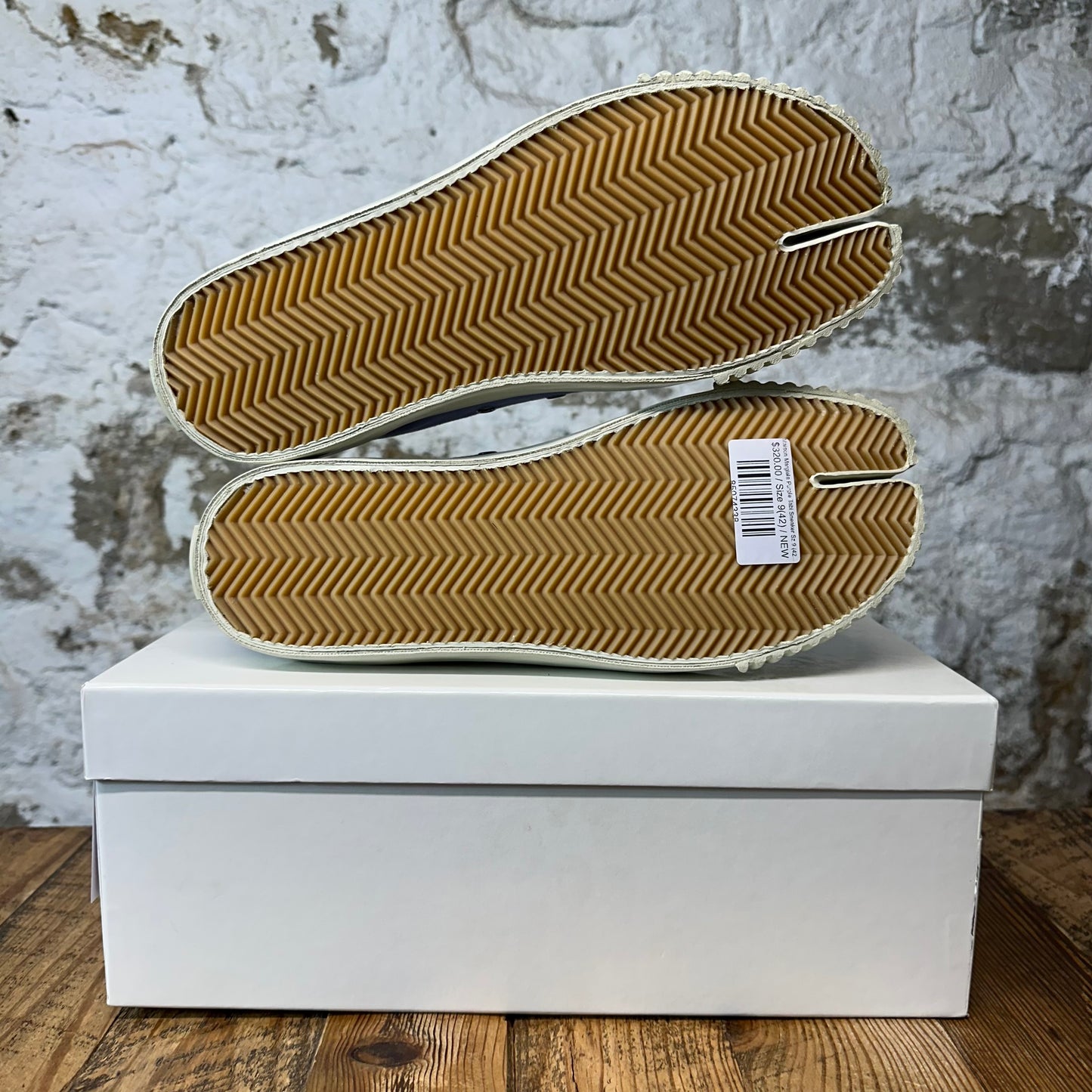 Maison Margiela Purple Tabi Sneaker Sz 9 (42) DS