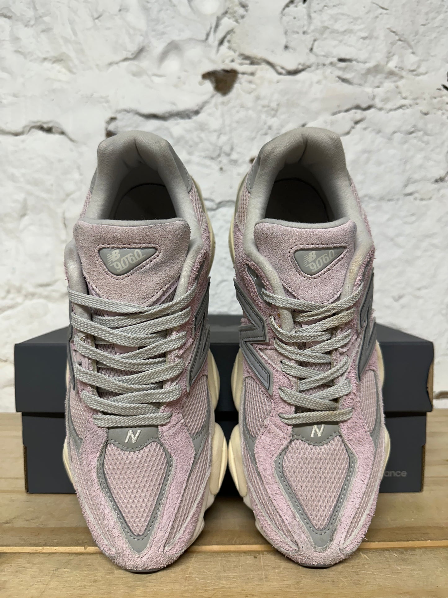 New Balance 9060 December Sky Sz 9