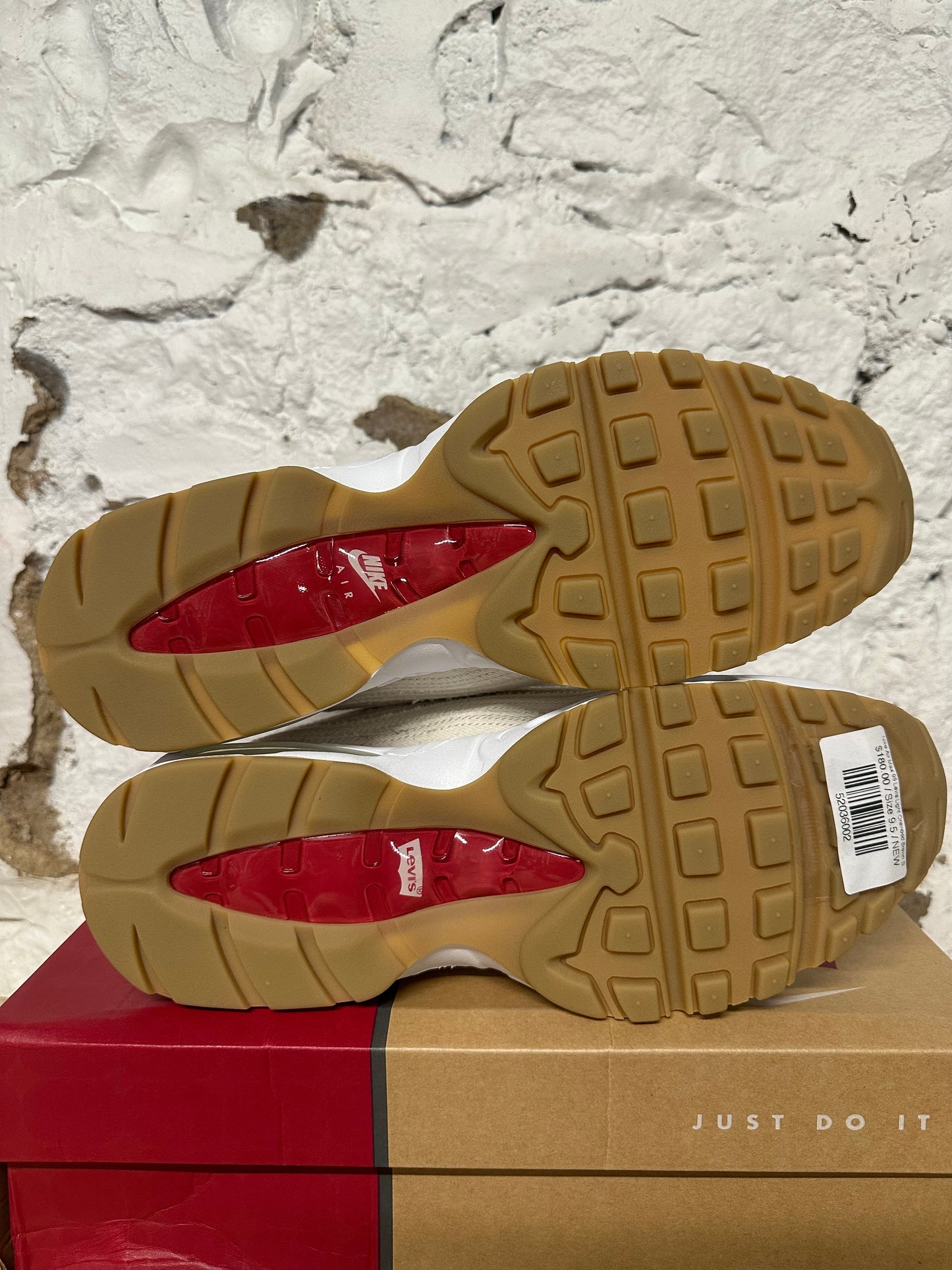 Nike Air Max 95 Levis Light Orewood Brown Sz 9.5 DS