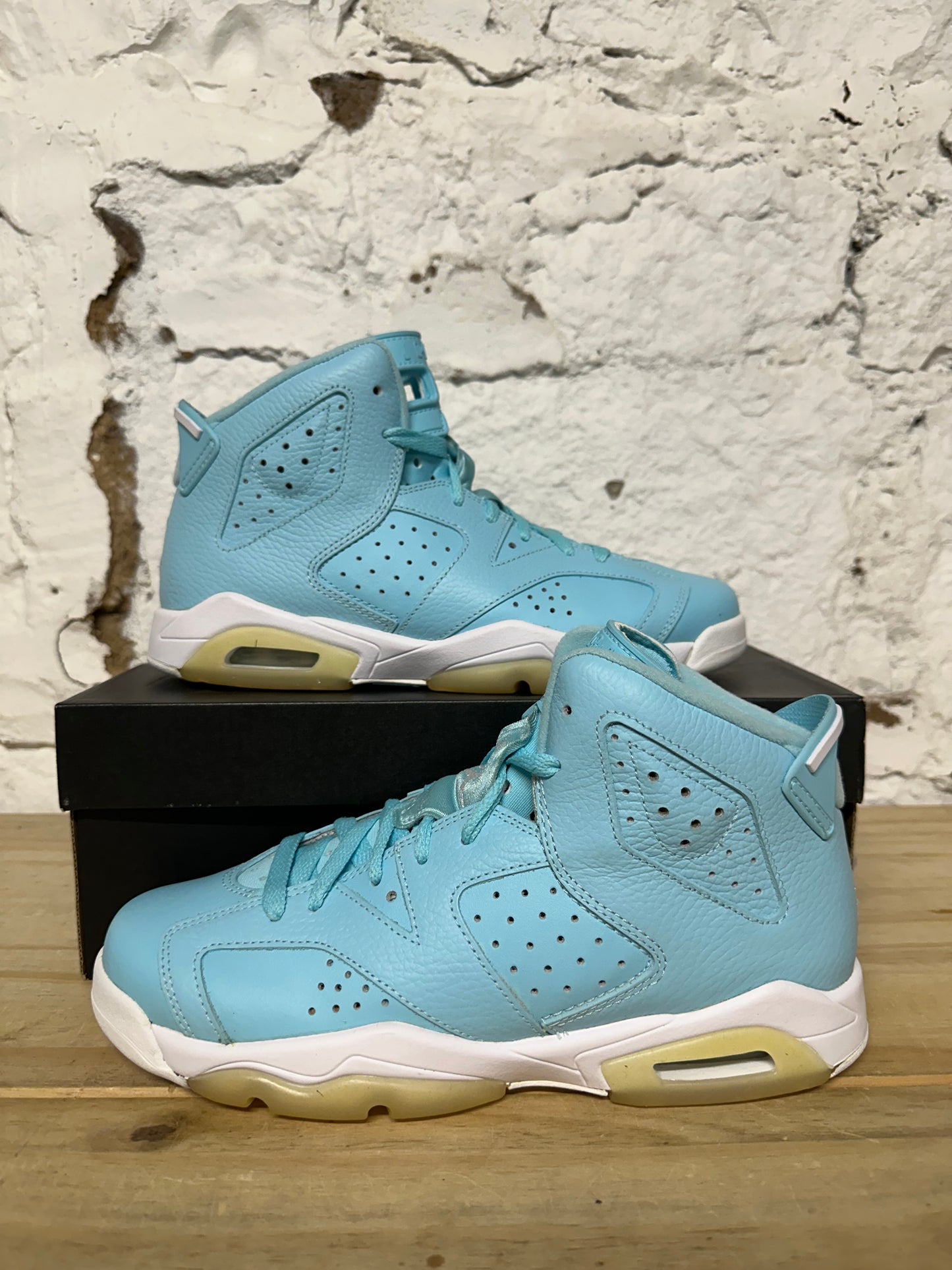 Air Jordan 6 Pantone Sz 7Y DS