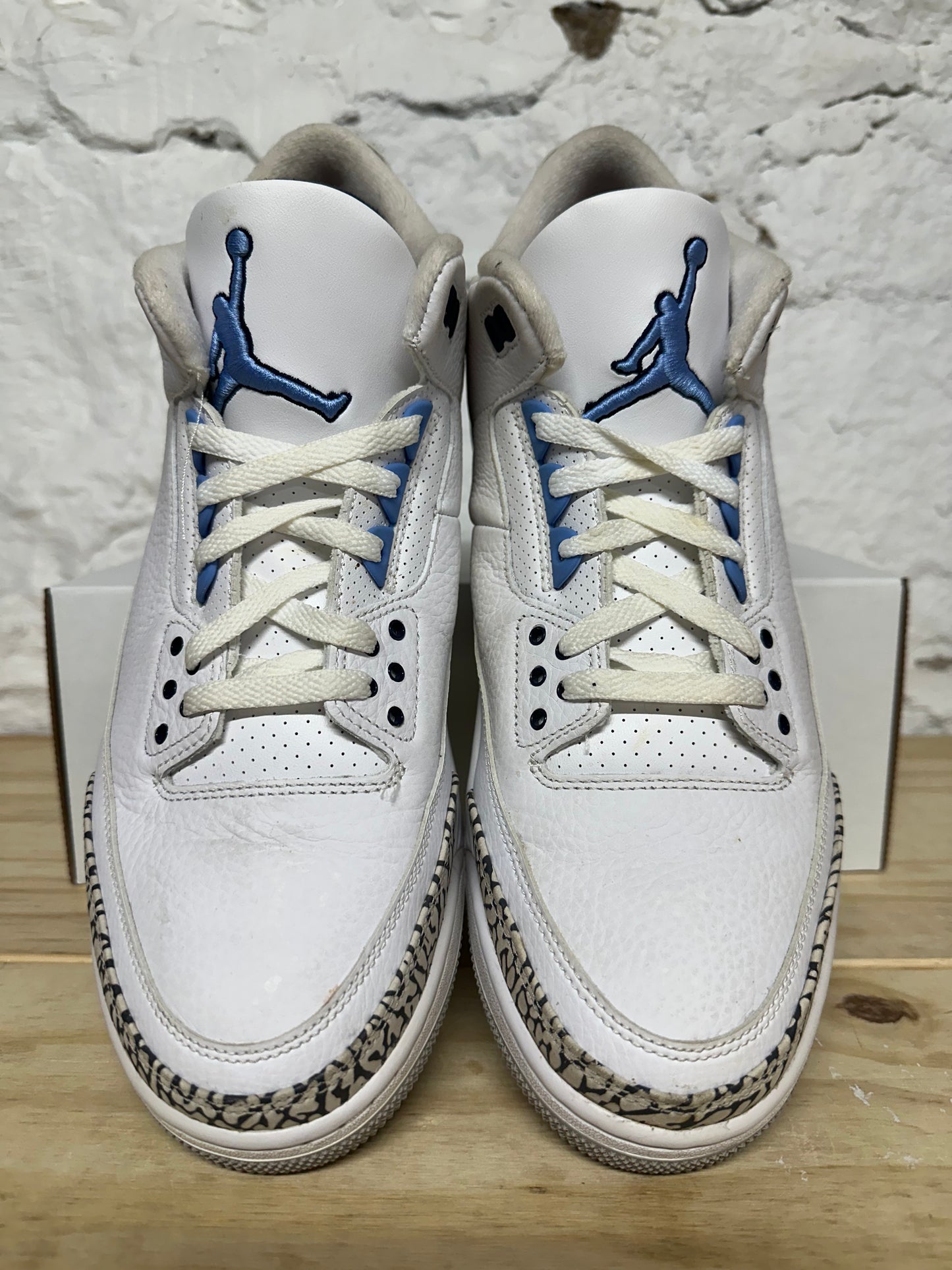 Air Jordan 3 UNC Sz 13
