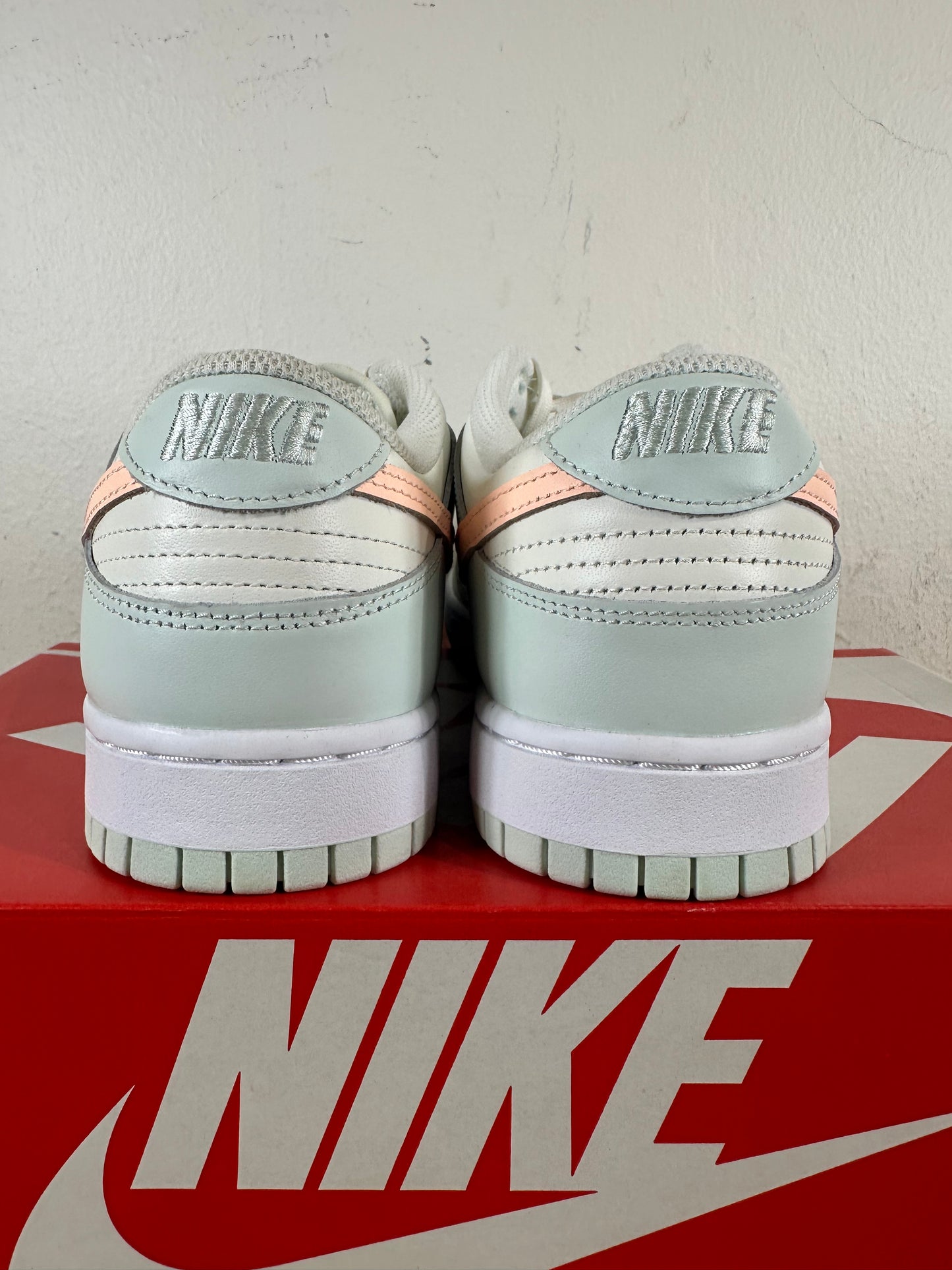 Nike Dunk Low Barely Green Sz 9.5(11W) DS