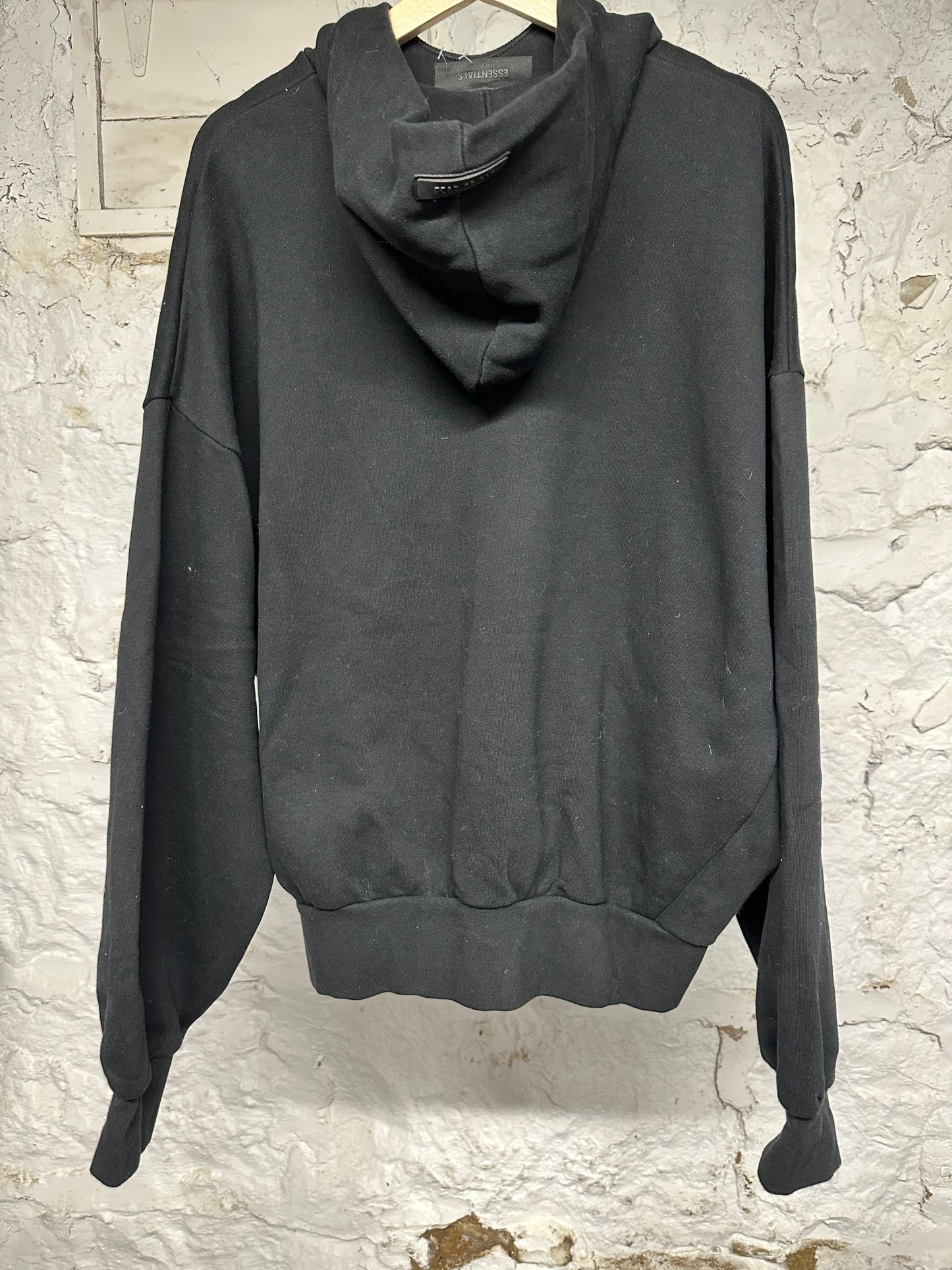 Fear of God Essentials Black Arc Logo Hoodie Sz M
