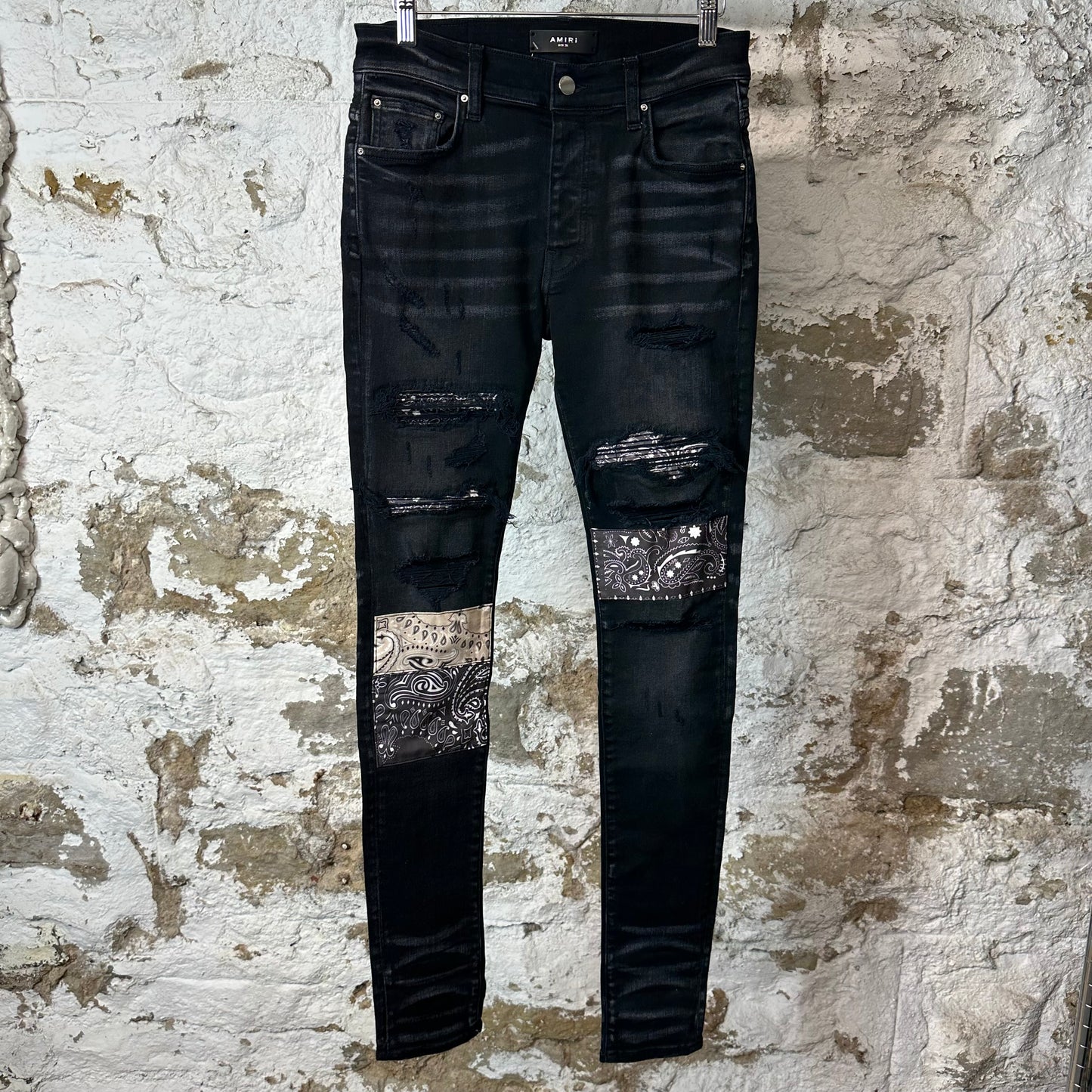 Amiri MX1 Grey Art Patch Black Denim Jeans Sz 28
