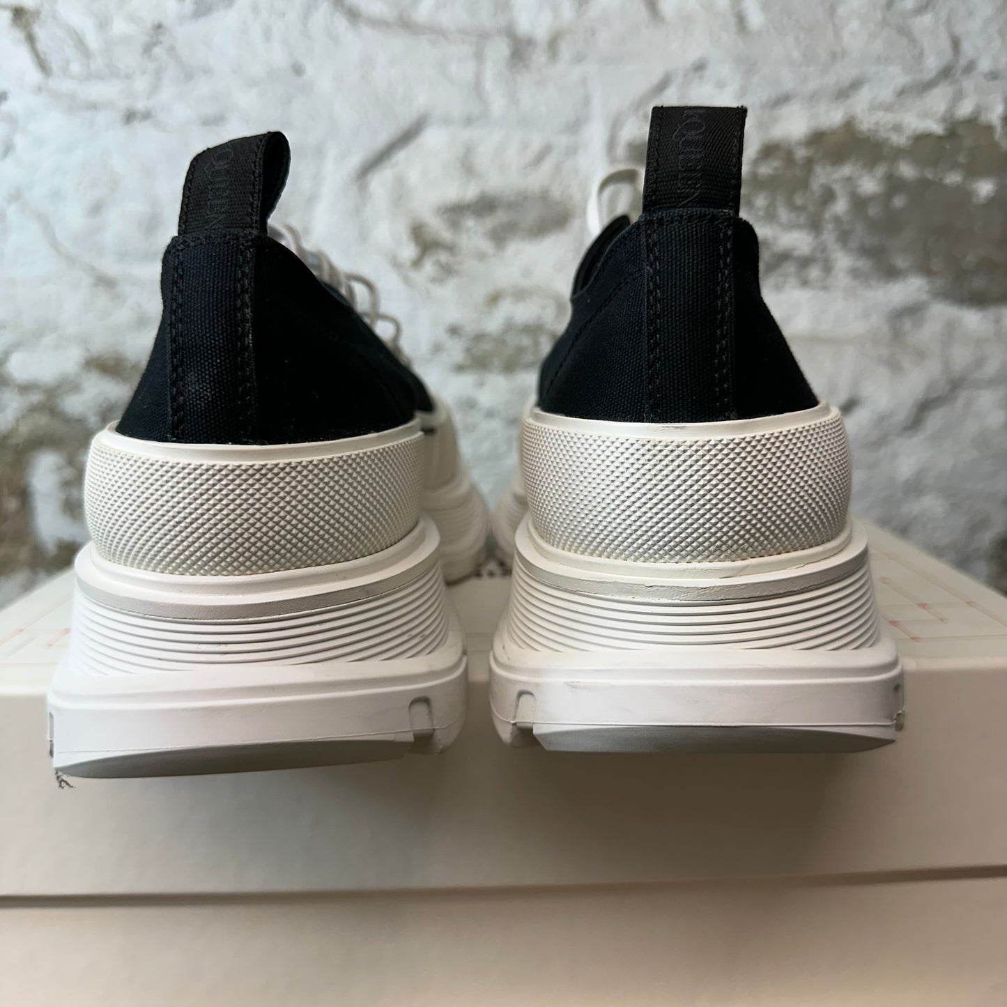 Alexander Mcqueen Low Black White Tread Boot Sz 11 (44)