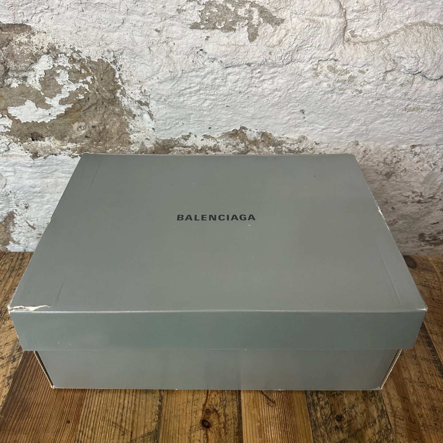 Balenciaga Triple S Silver Gray Sneaker Sz 6 (38)