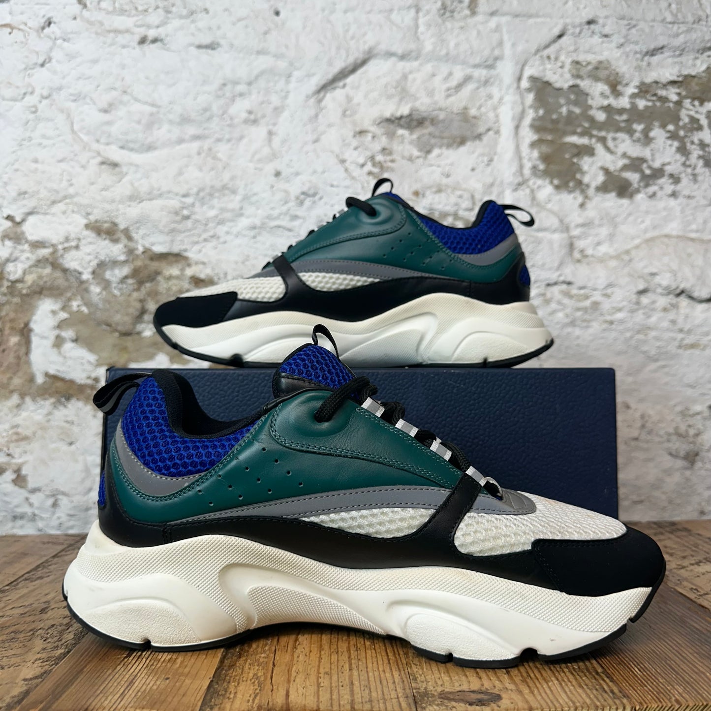 Dior B22 Green White Black Sneaker Sz 9 (42)