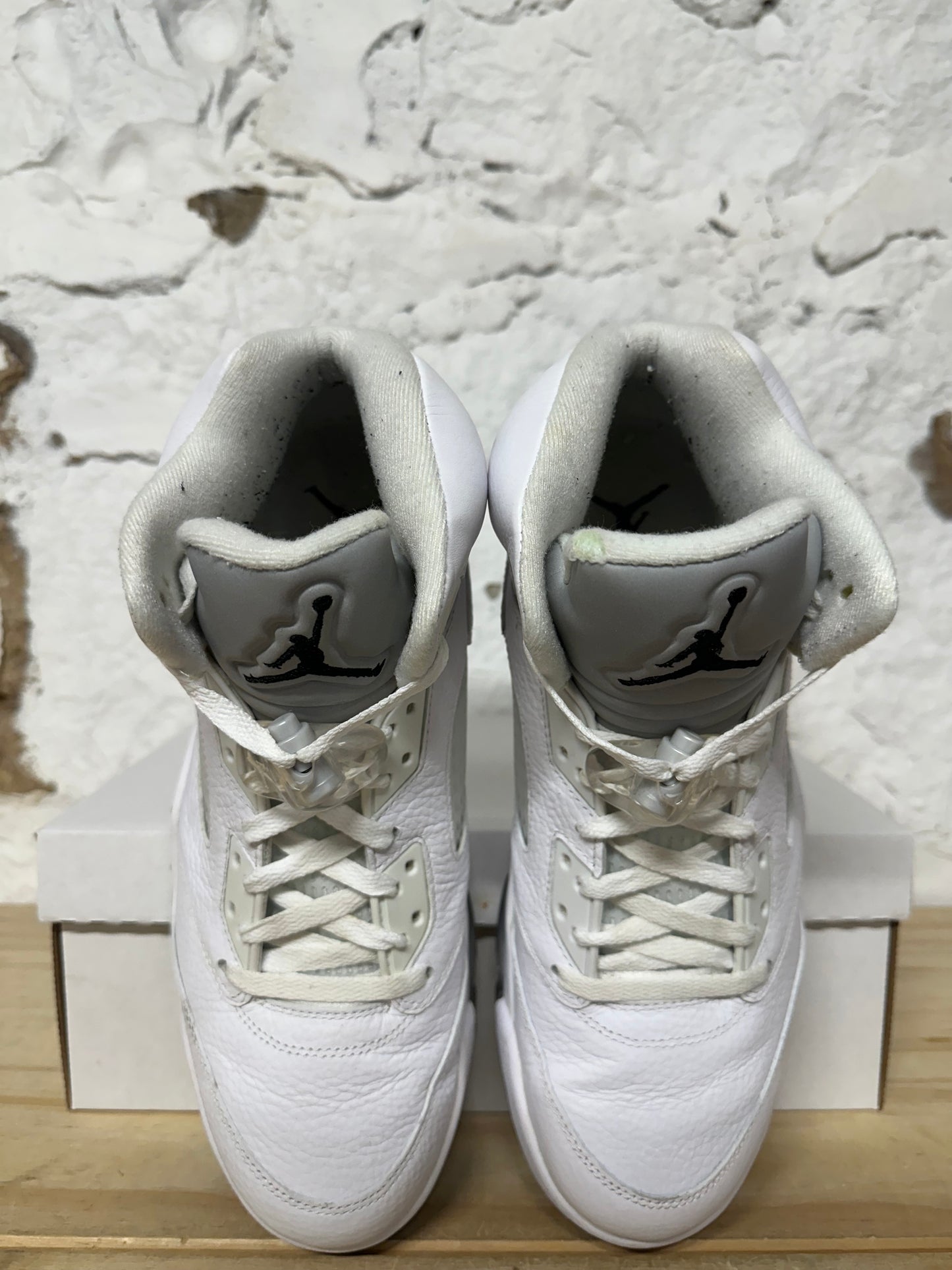 Air Jordan 5 White Metallic Sz 11.5