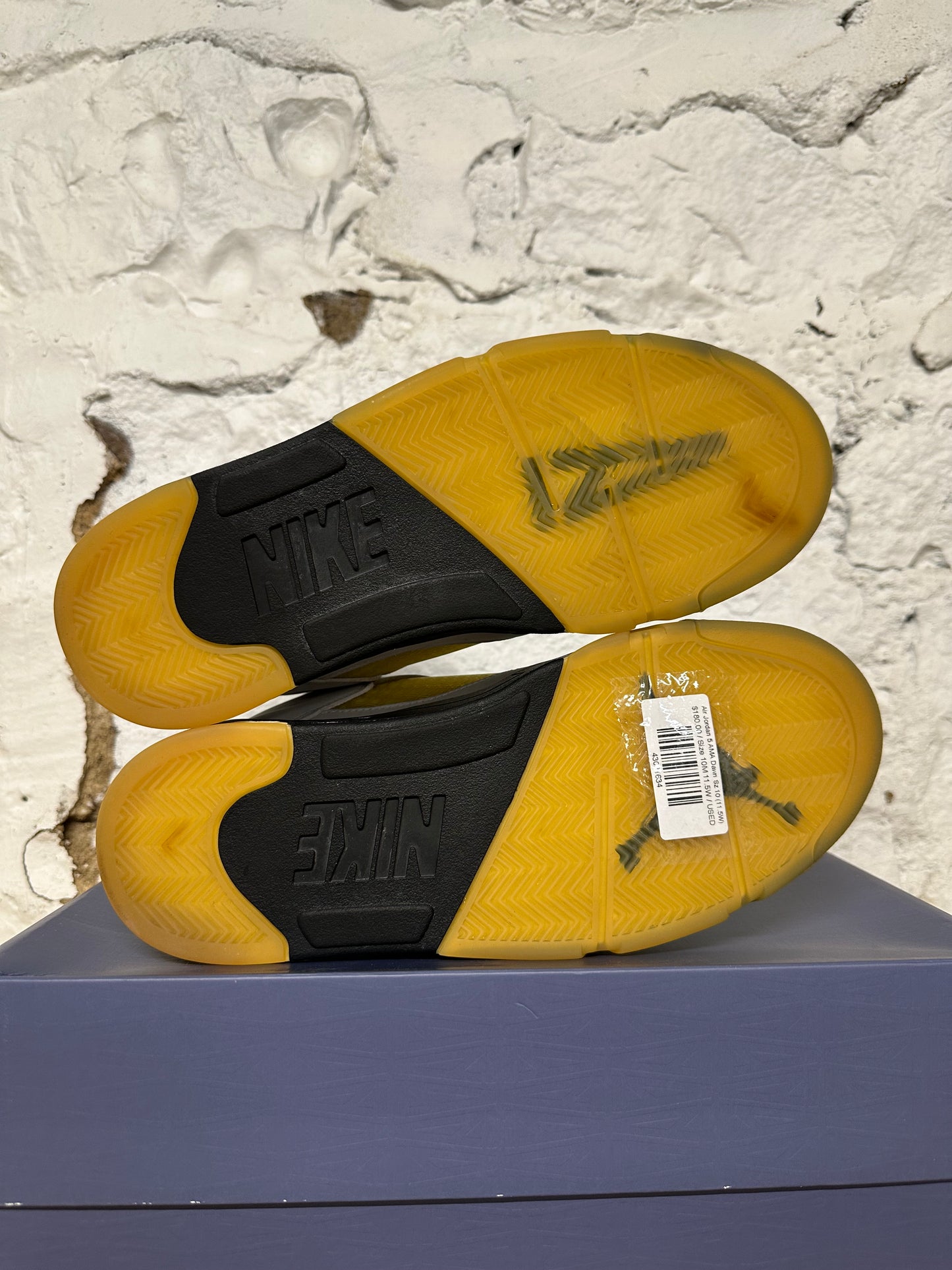 Air Jordan 5 A Ma Maniere Dawn Sz 10 (11.5W)