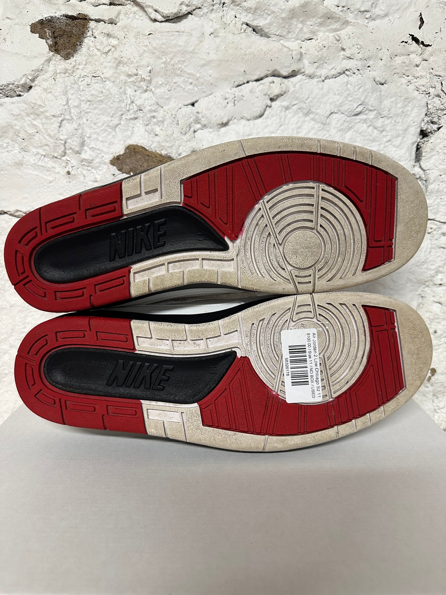 Air Jordan 2 Low Chicago Sz 11