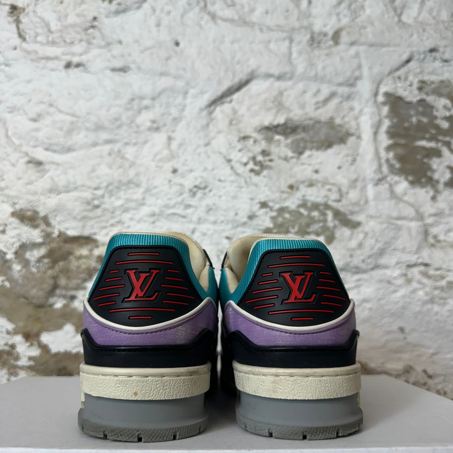 Louis Vuitton Lavender Blue Trainer Sneaker Sz 5 (37)