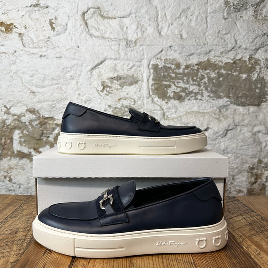 Ferragamo Gancini Navy White Loafer Sz 10