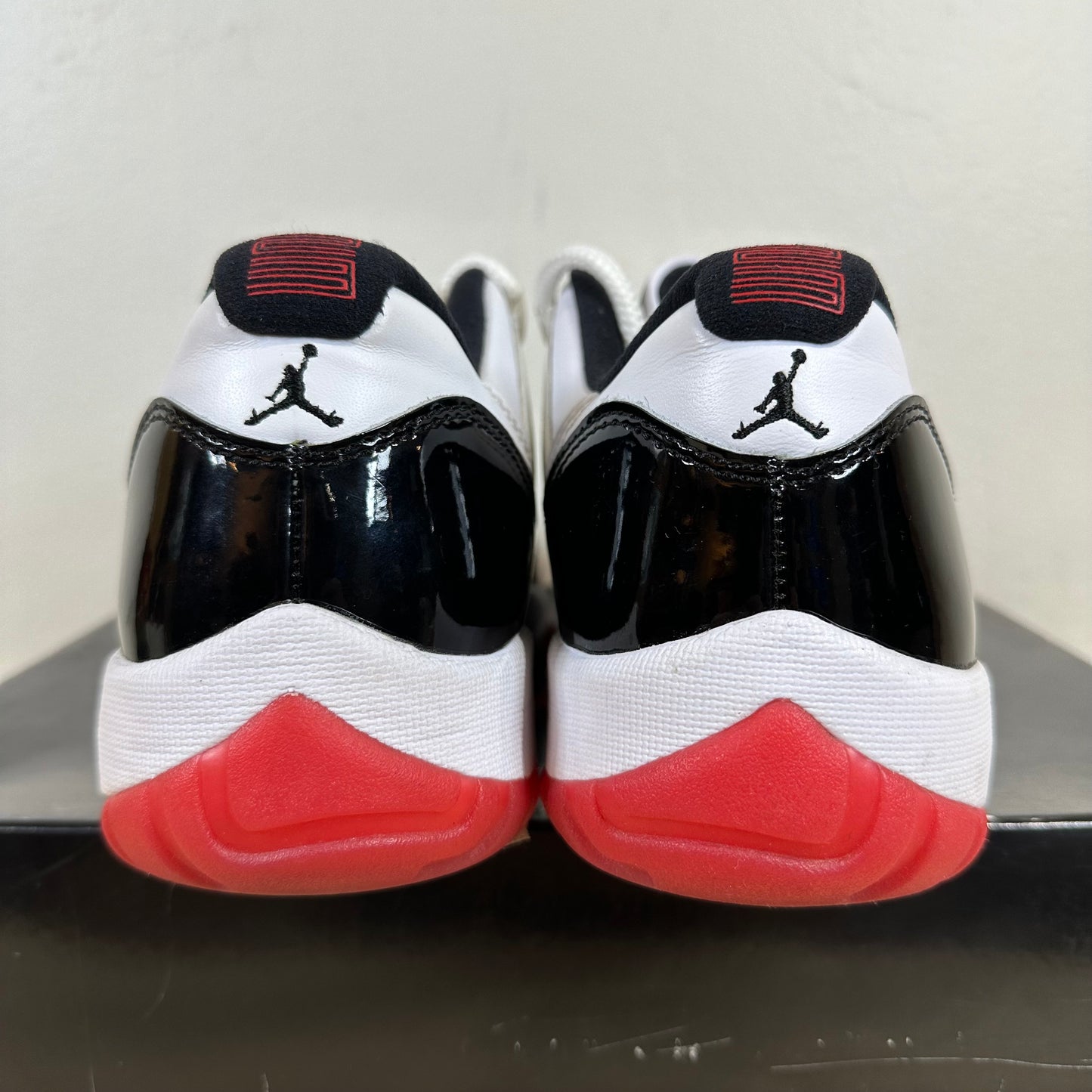 Air Jordan 11 Low Concord Bred Sz 9.5