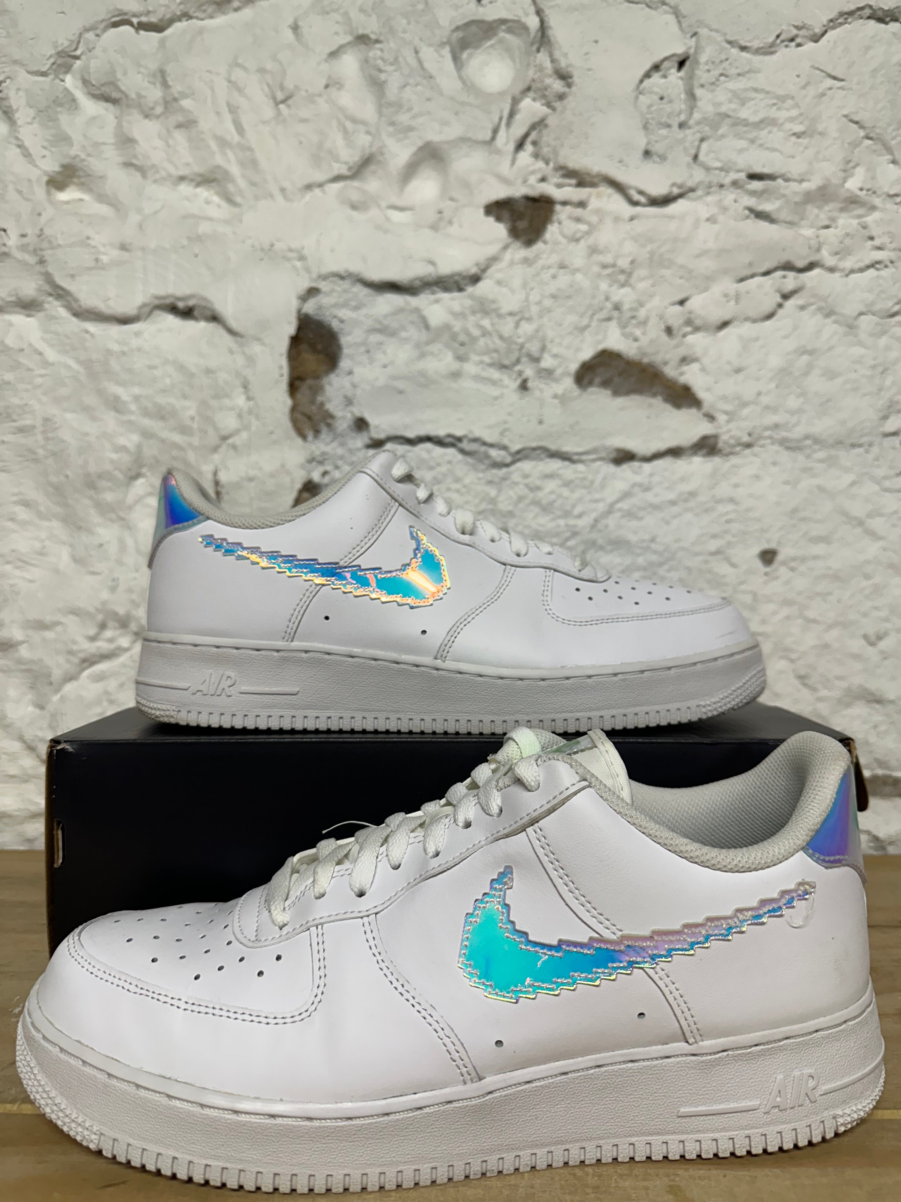 Nike Air Force 1 Low Iridescent Pixel Swoosh Sz 11