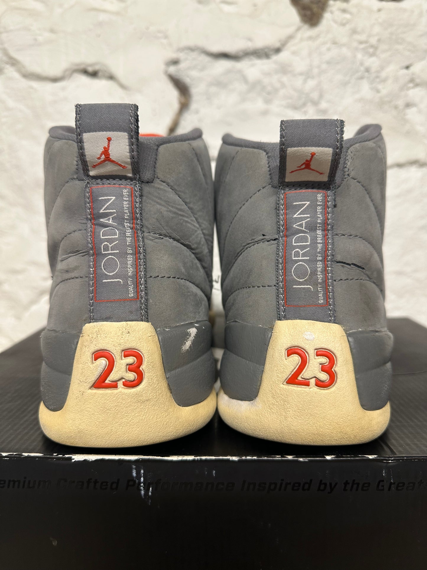 Air Jordan 12 Cool Grey Orange Sz 11.5