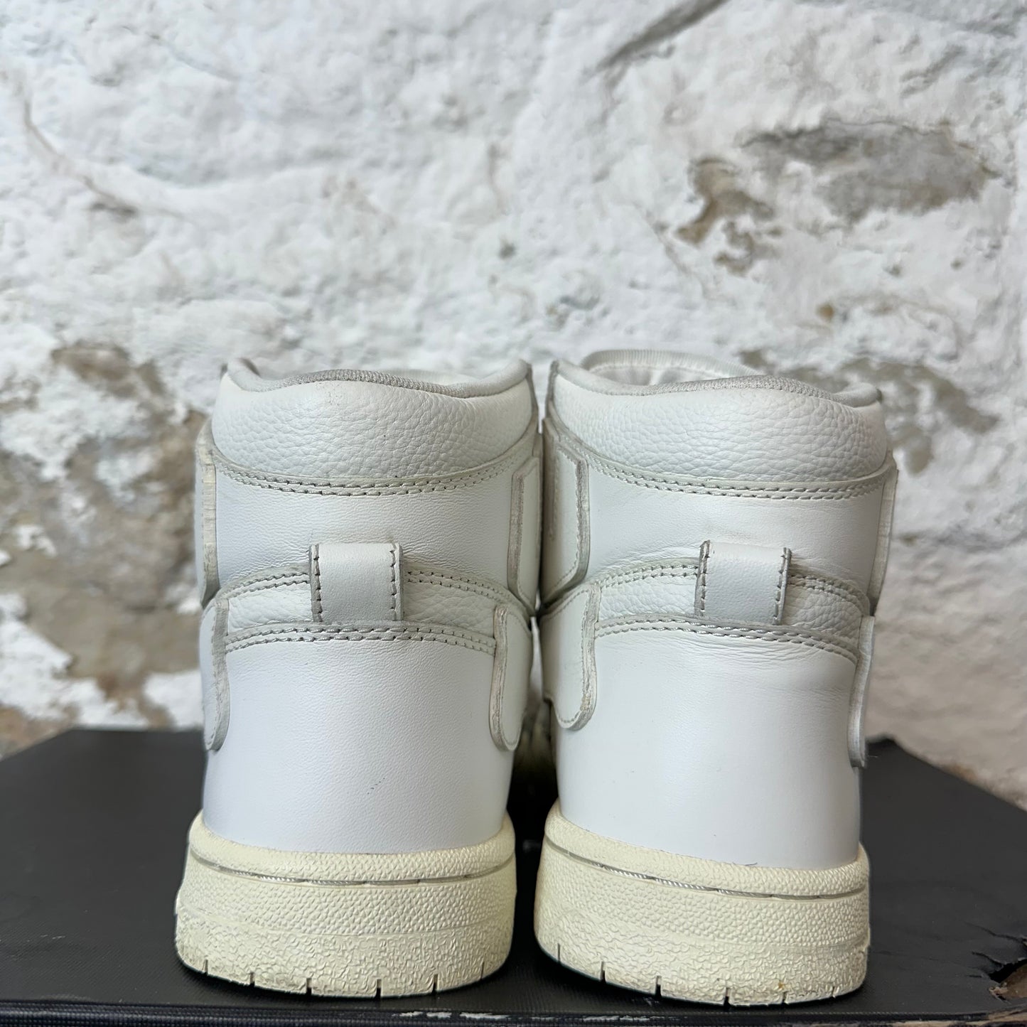 Amiri High Skeleton Triple White Sneaker Sz 7 (40)