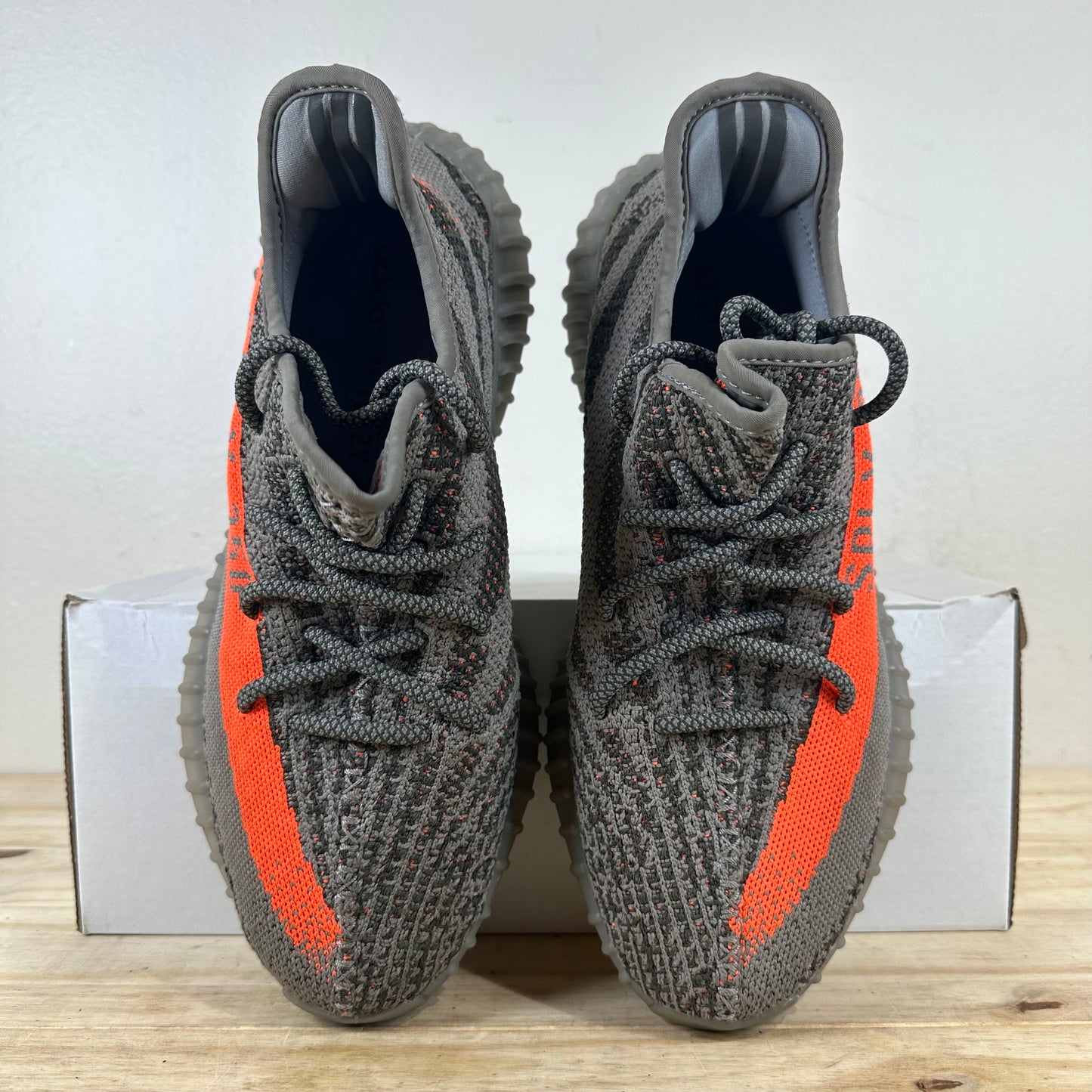 Yeezy Boost 350 V2 Beluga Reflective Sz 9.5
