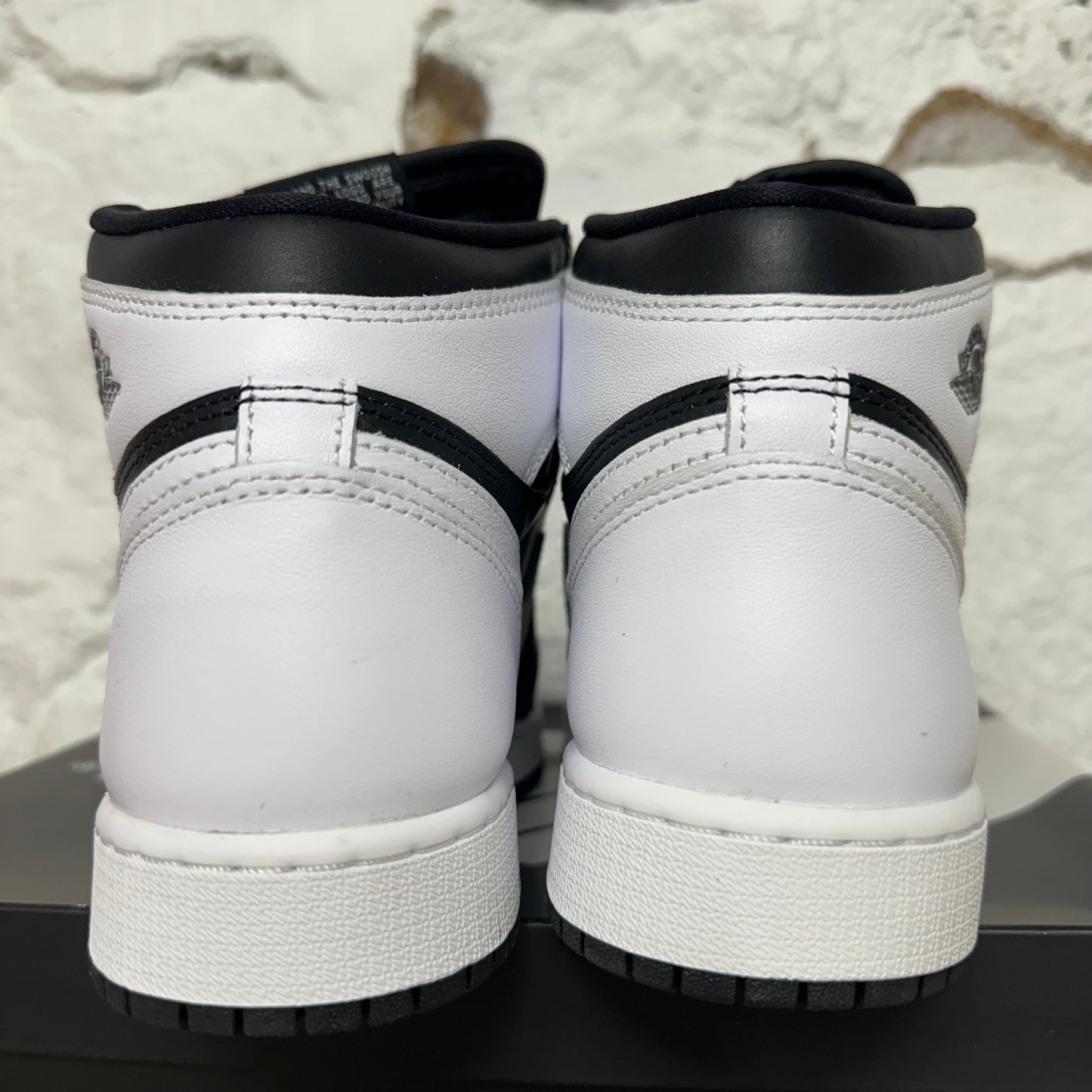 Air Jordan 1 High Black White Sz 6.5Y DS