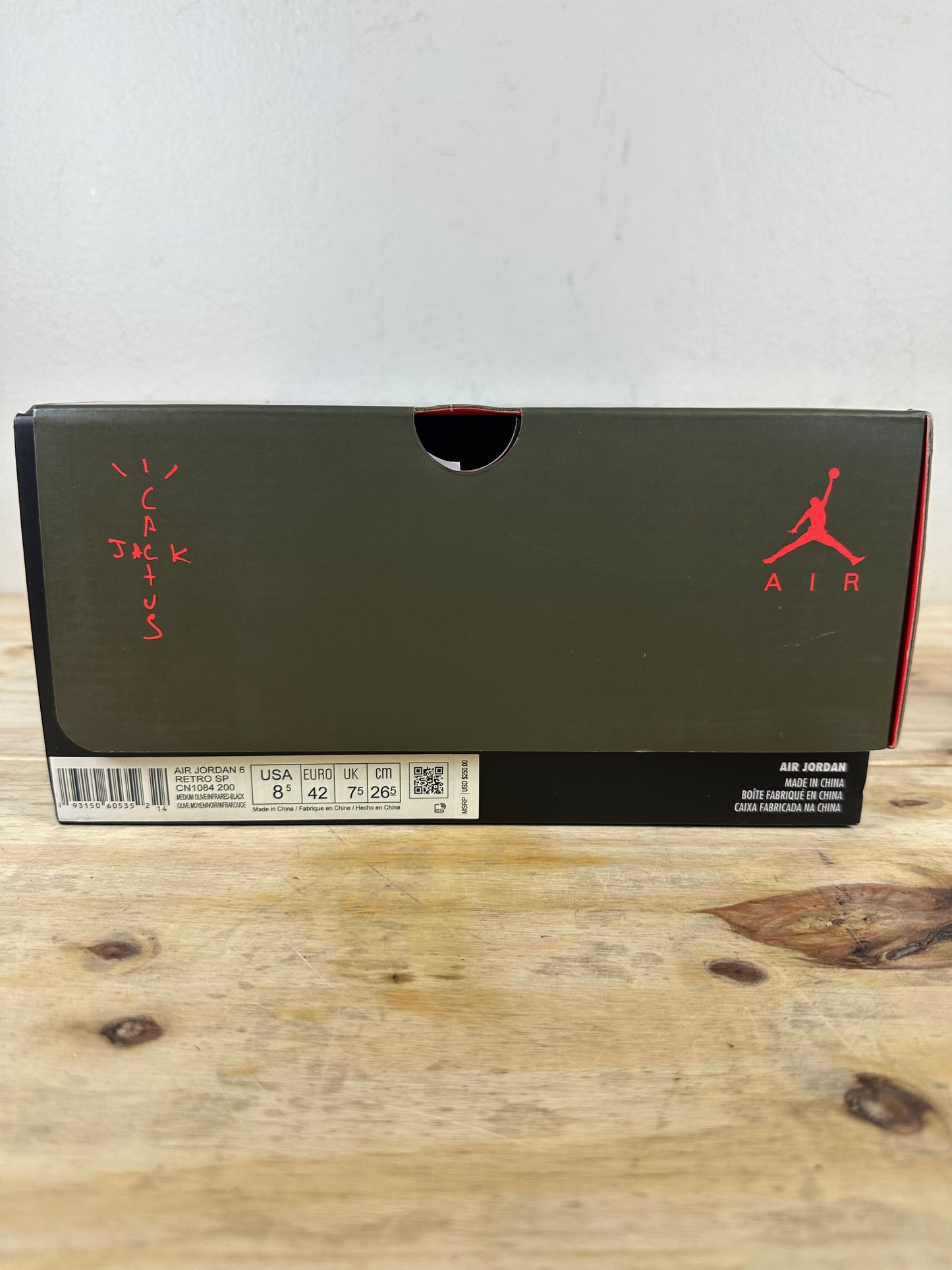 Air Jordan 6 Travis Scott Olive Sz 8.5 DS