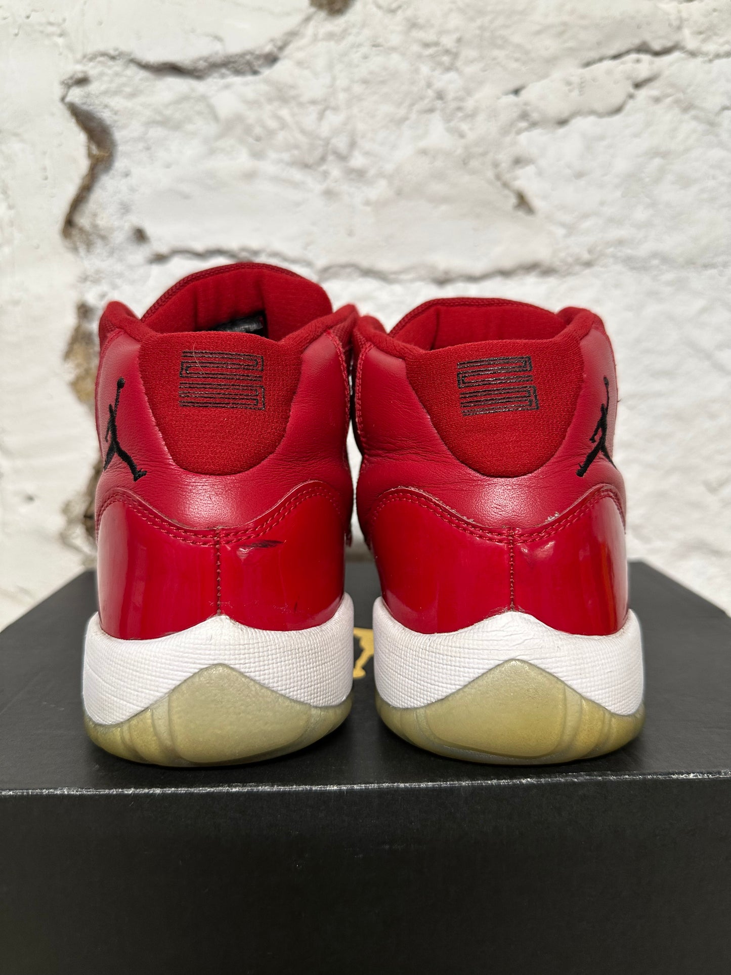 Air Jordan 11 High Win Like 96 Sz 7Y