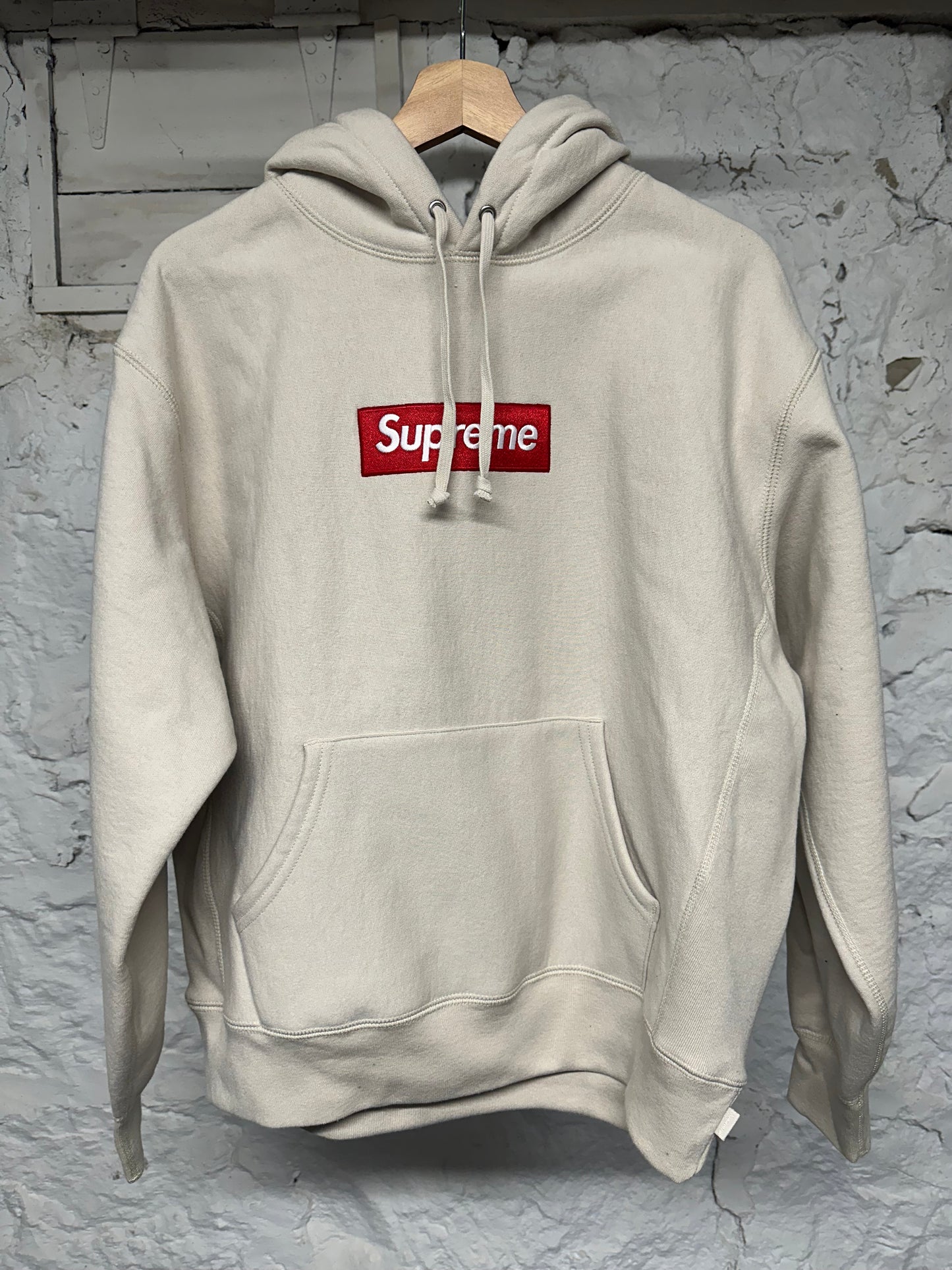 Supreme (FW24) Box Logo Hoodie Stone Sz S DS