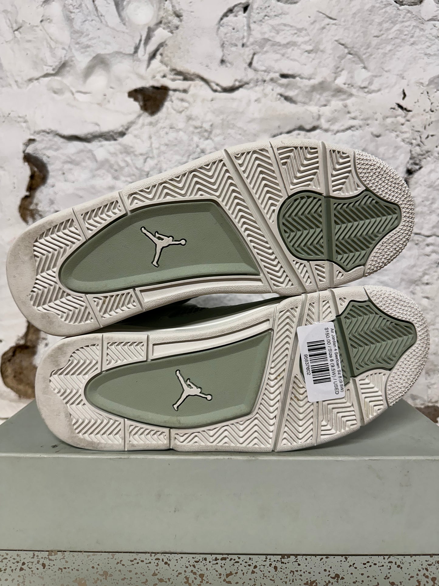 Air Jordan 4 Seafoam Sz 8 (9.5W)