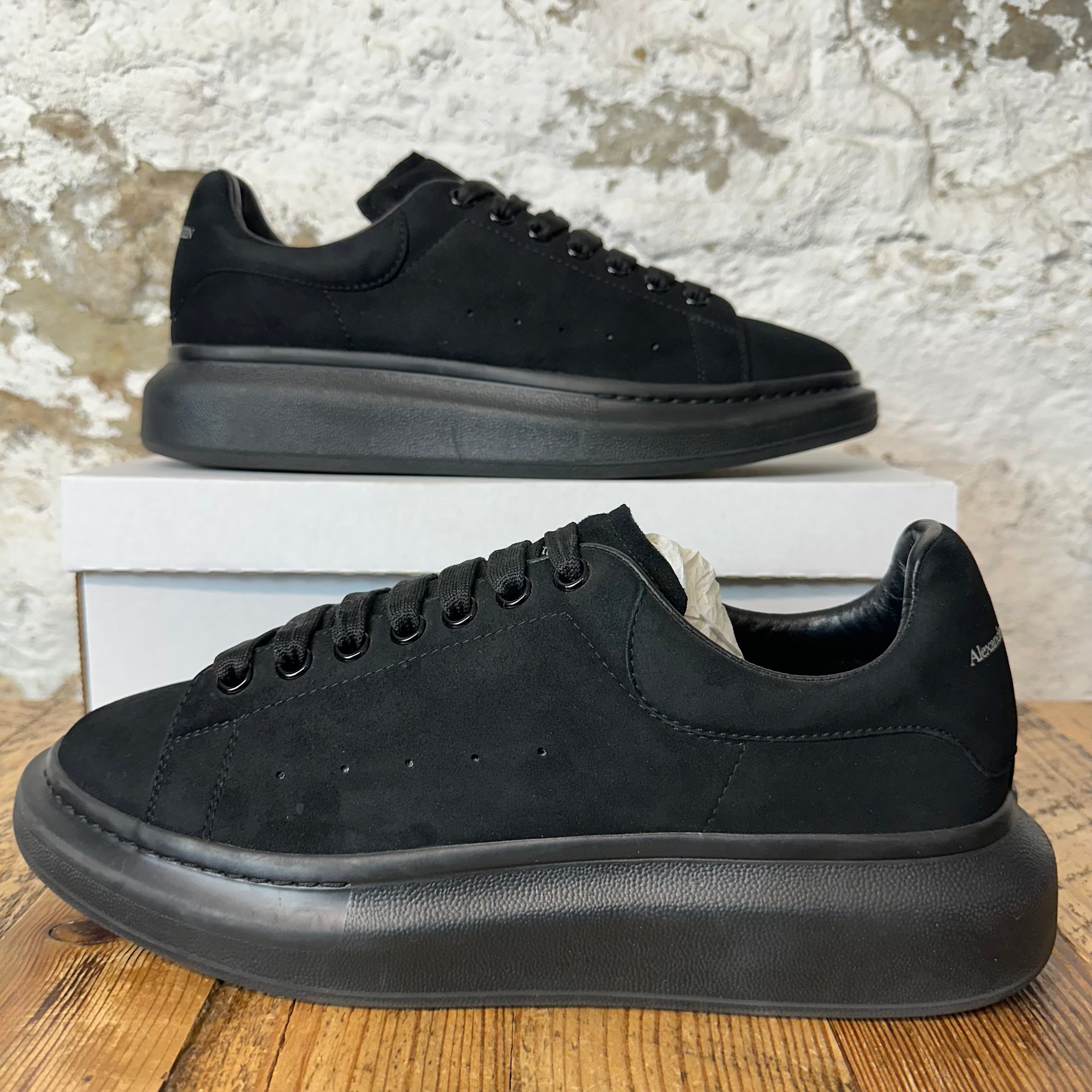 Alexander Mcqueen Black Suede Sneaker Sz 11 (44)