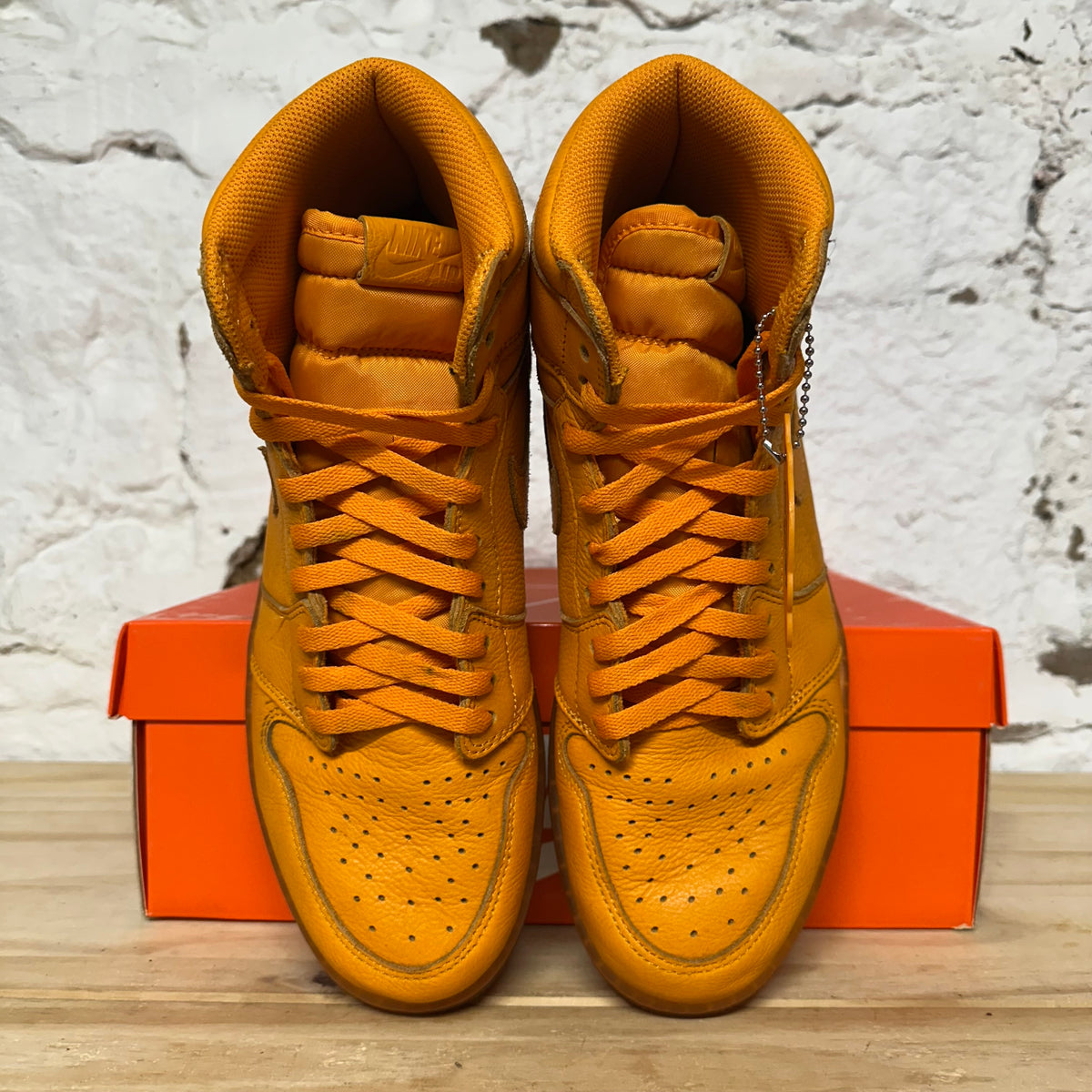 Air Jordan 1 High Gatorade Orange Peel Sz 10.5