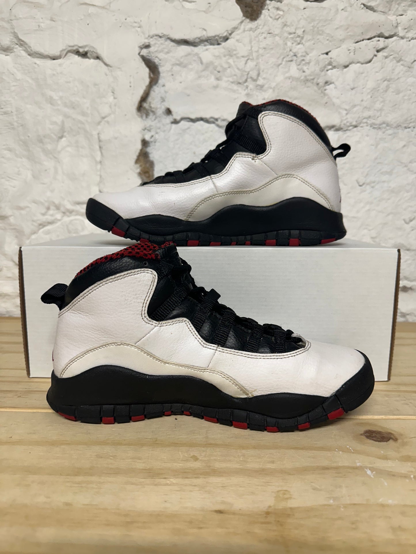 Air Jordan 10 Chicago (2010) Sz 5.5Y