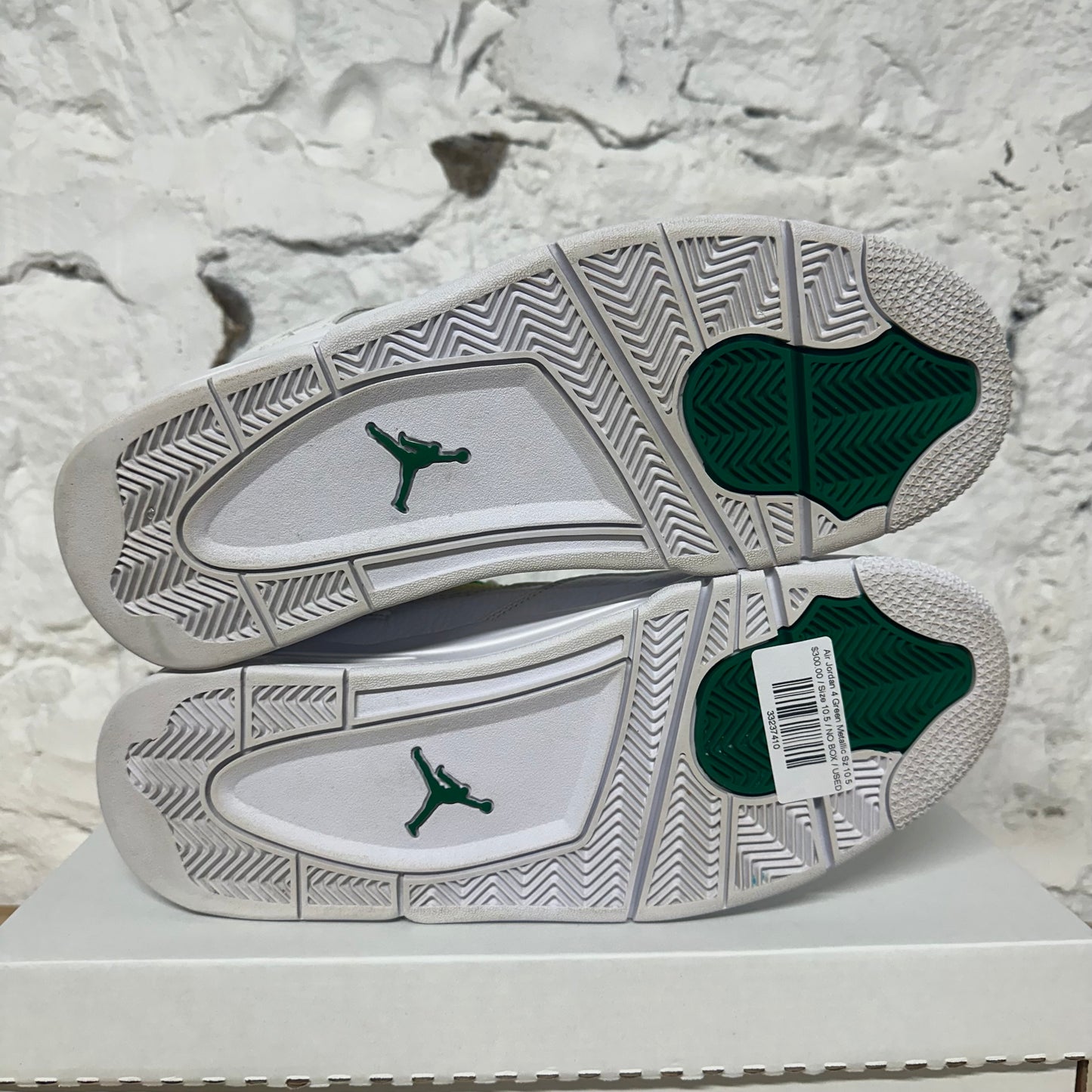 Air Jordan 4 Metallic Green Sz 10.5