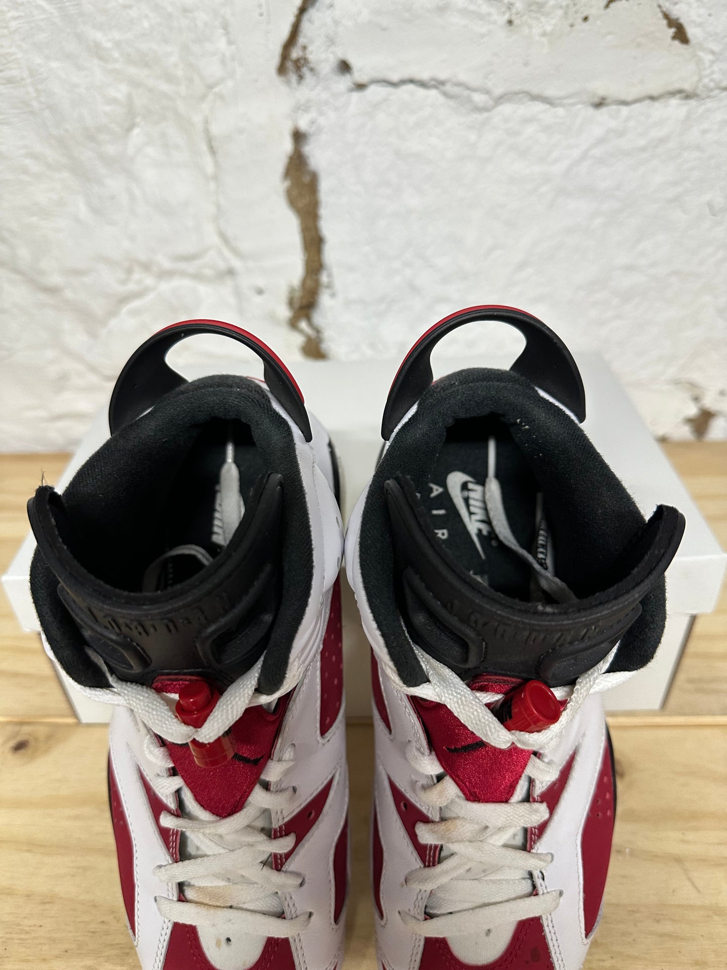 Air Jordan 6 Carmine Sz 8