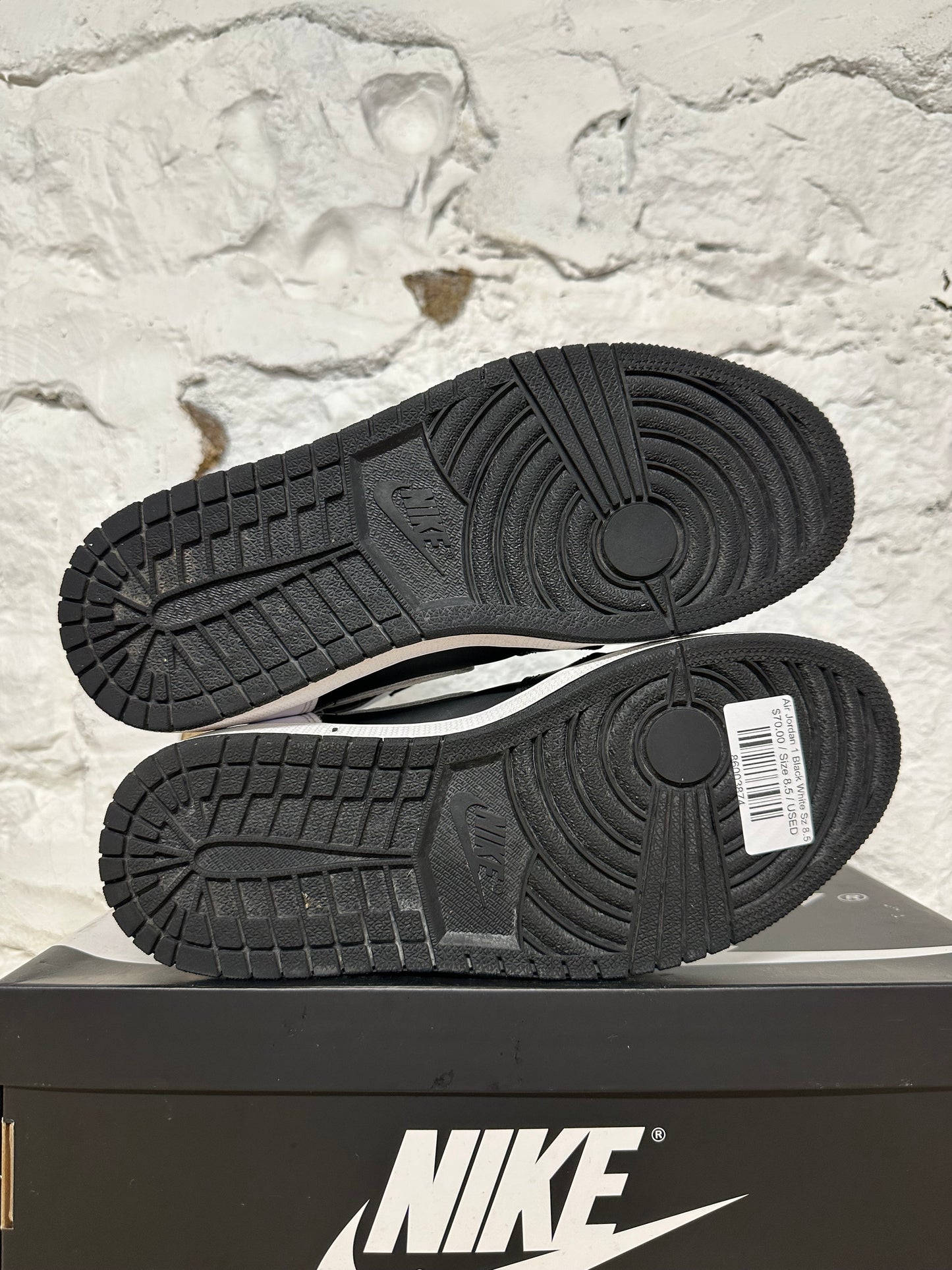 Air Jordan 1 High Black White Sz 8.5