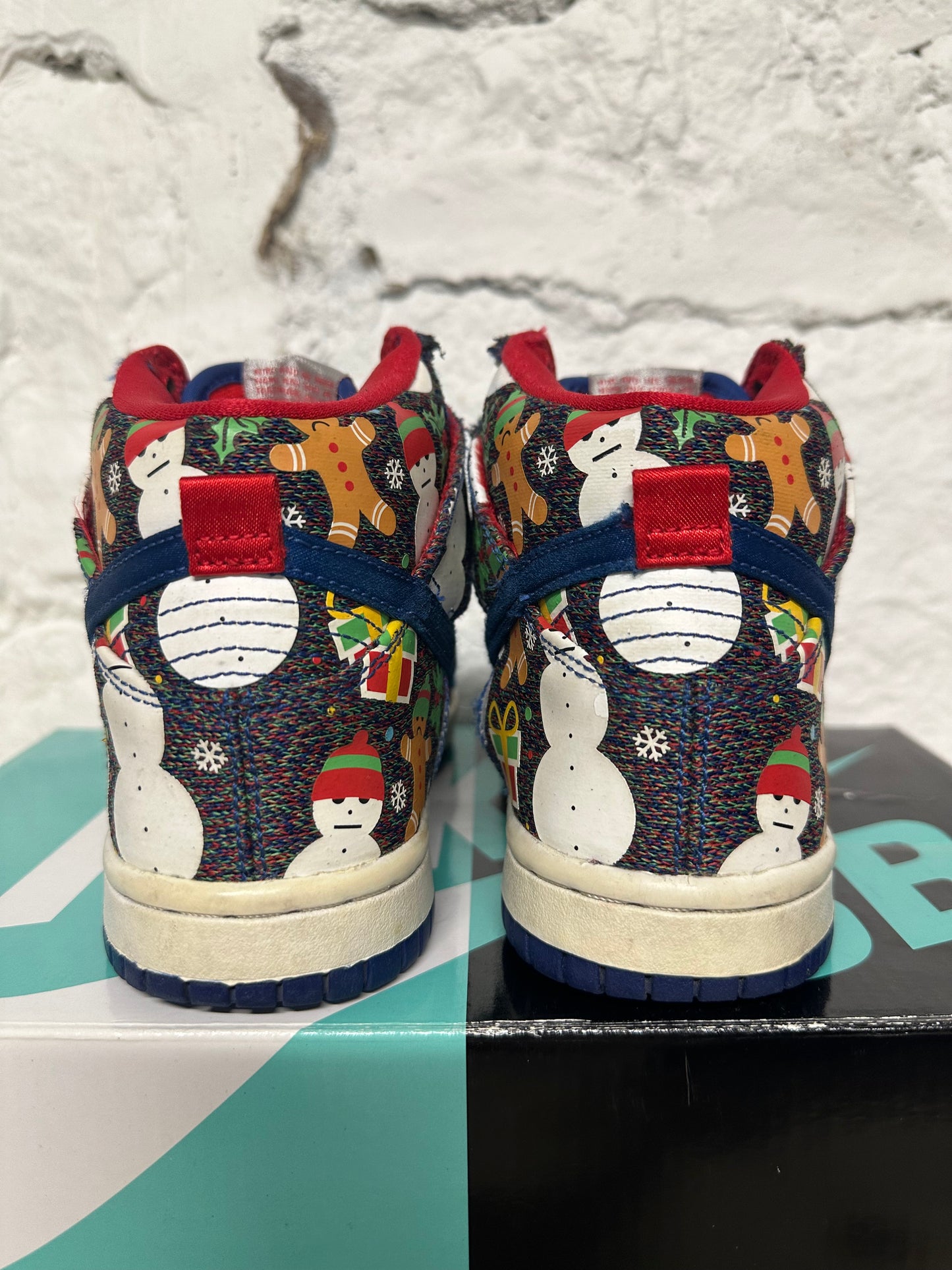 Nike Dunk High Ugly Christmas Sweater Sz 4Y