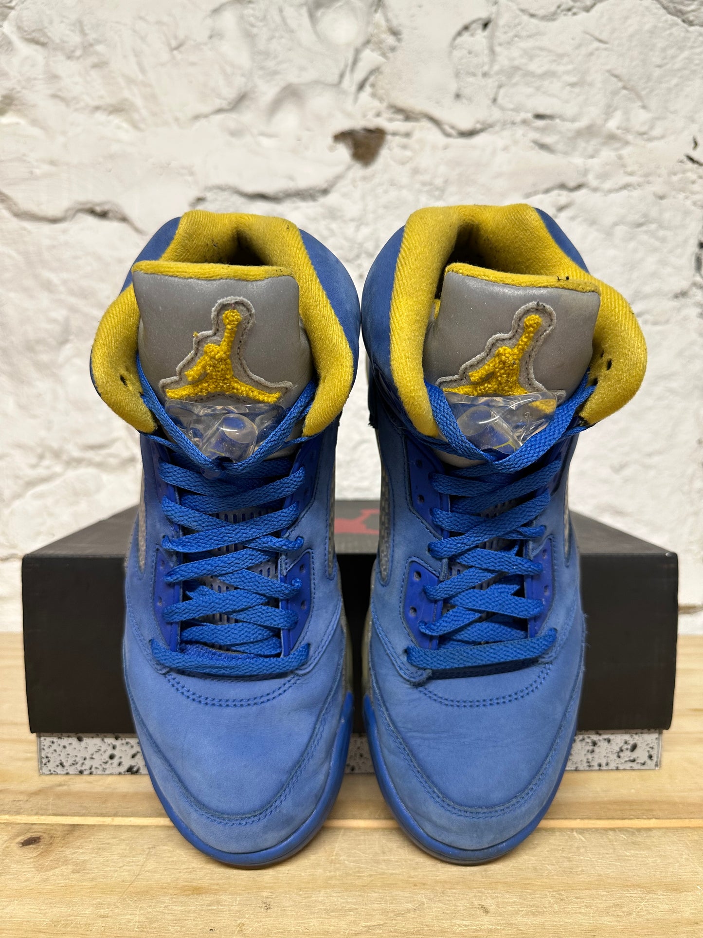 Air Jordan 5 Laney Varsity Royal Sz 9.5