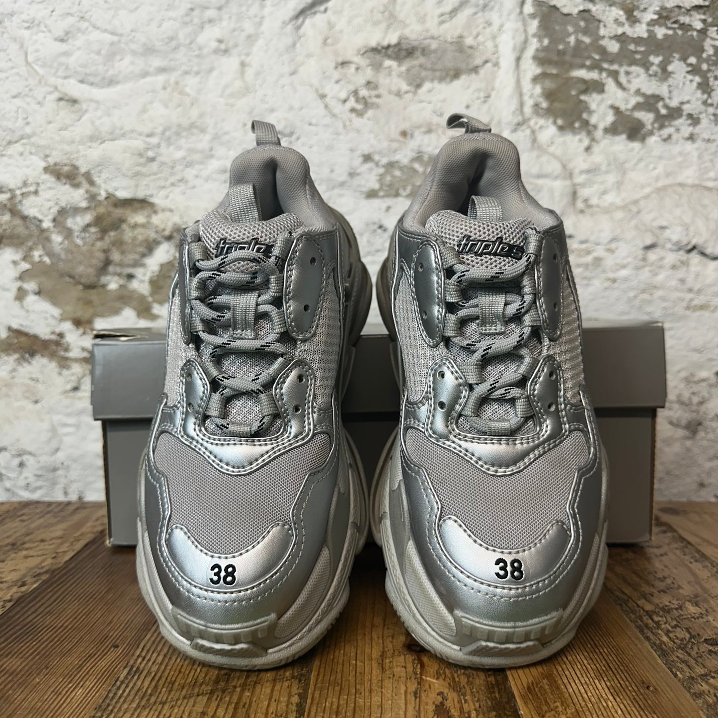 Balenciaga Triple S Silver Gray Sneaker Sz 6 (38)