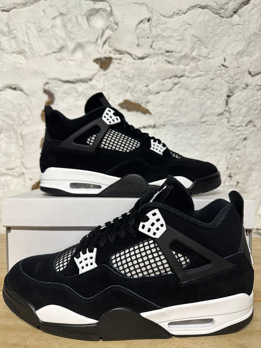 Air Jordan 4 White Thunder Sz 11.5 DS