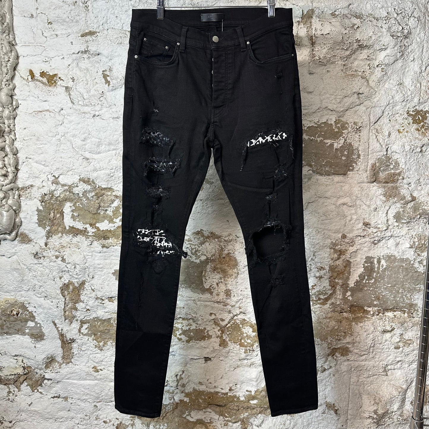 Amiri White Bone Patches Black Denim Jeans Sz 34